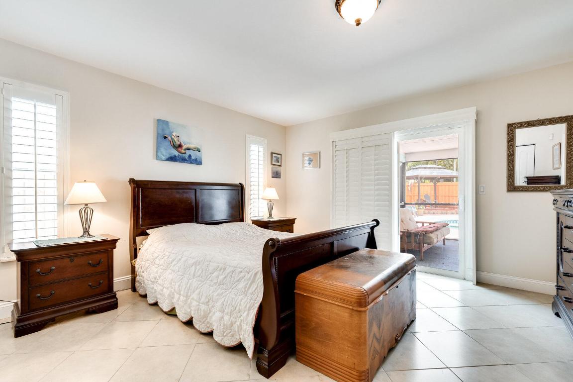 4380 Butternut Street