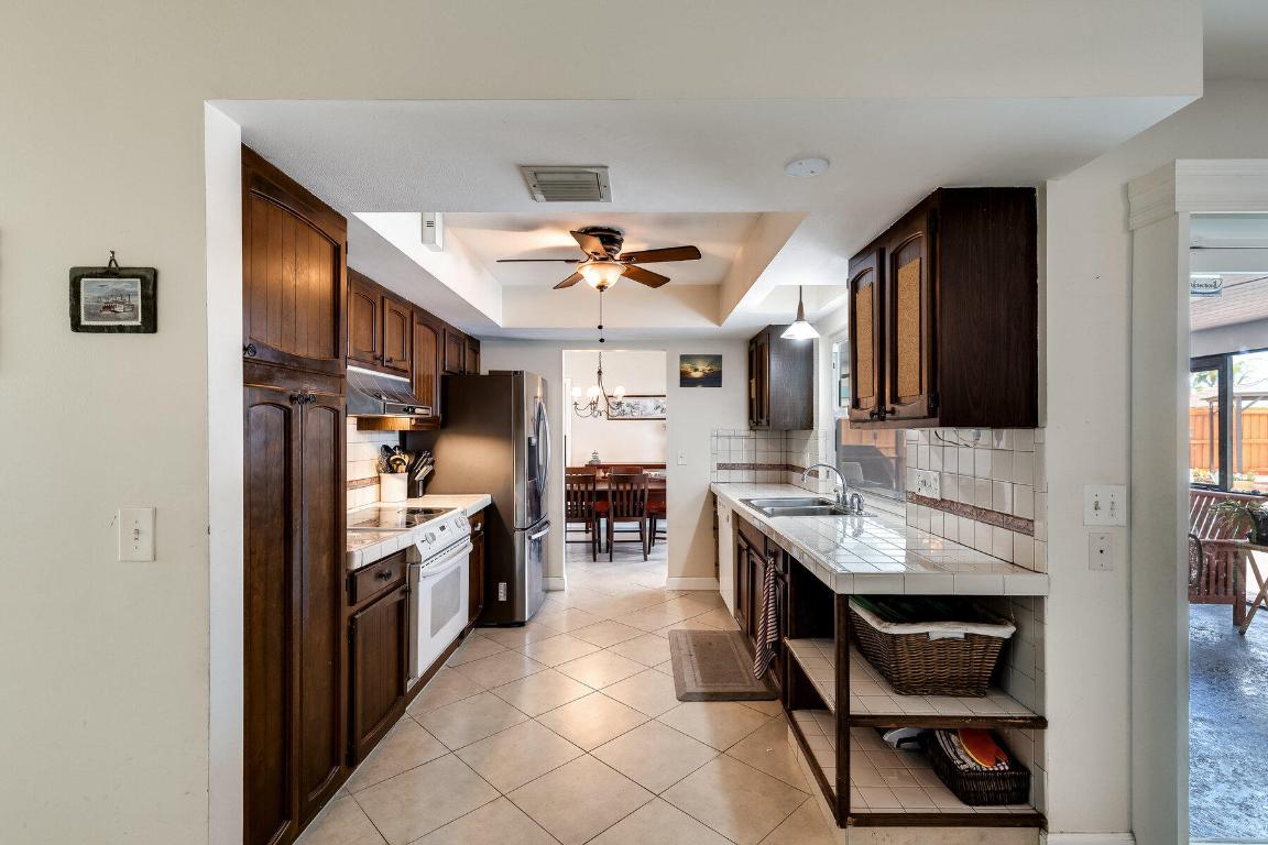 4380 Butternut Street