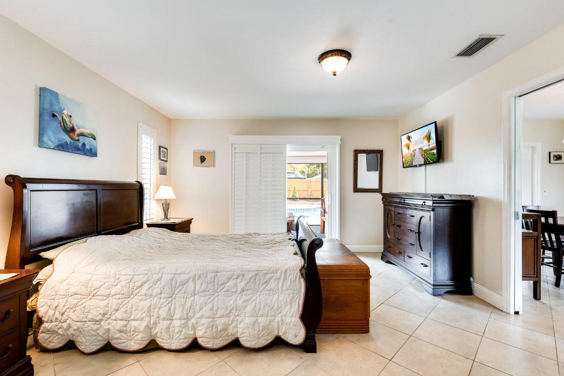 4380 Butternut Street