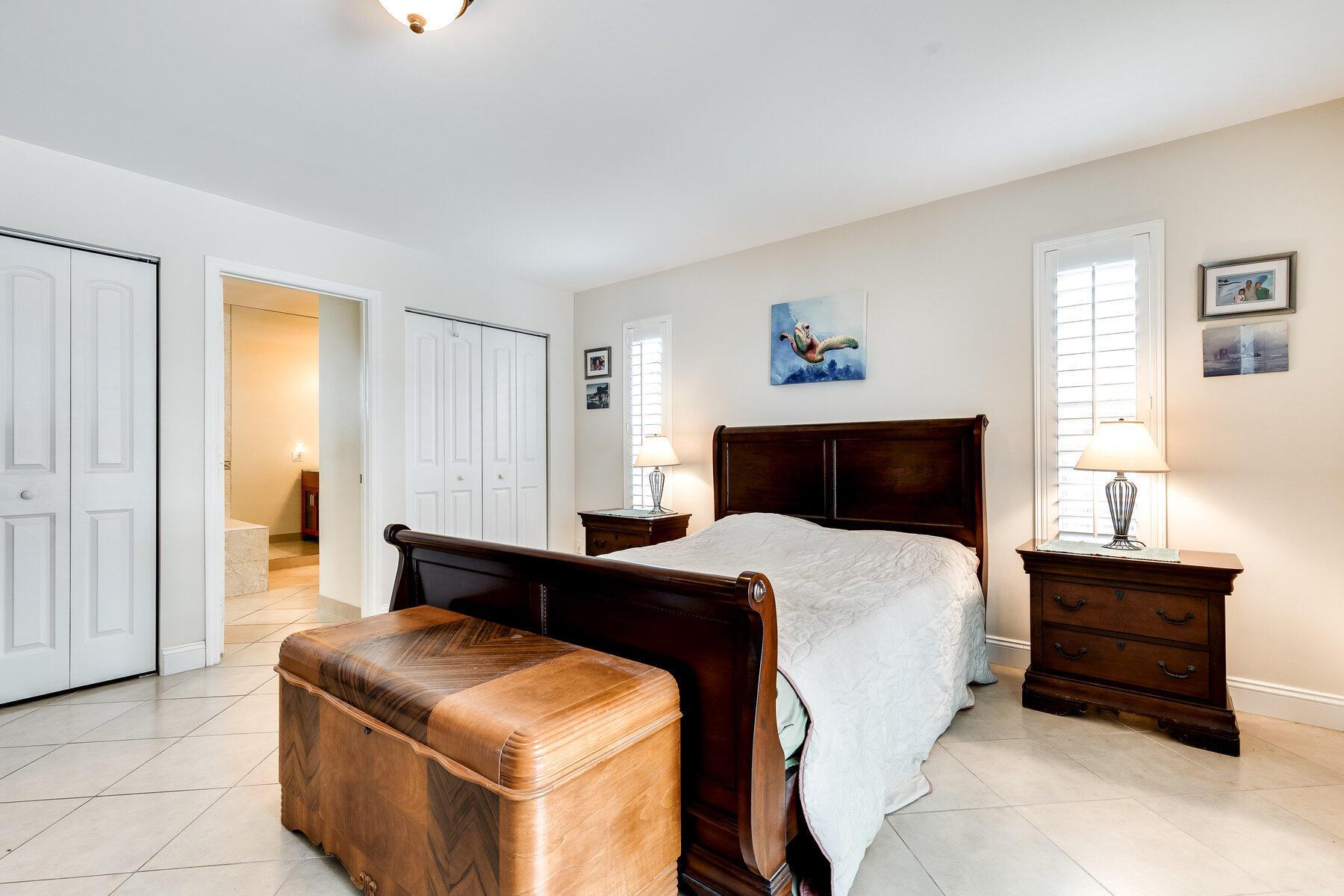 4380 Butternut Street