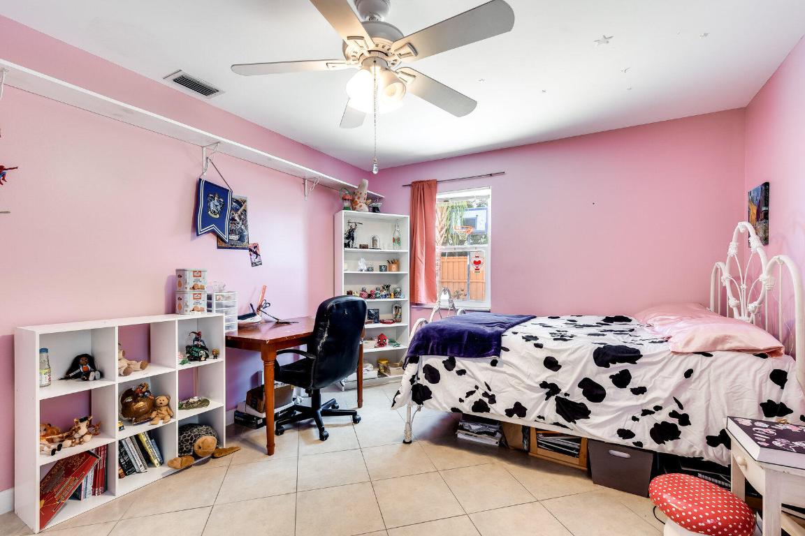 4380 Butternut Street