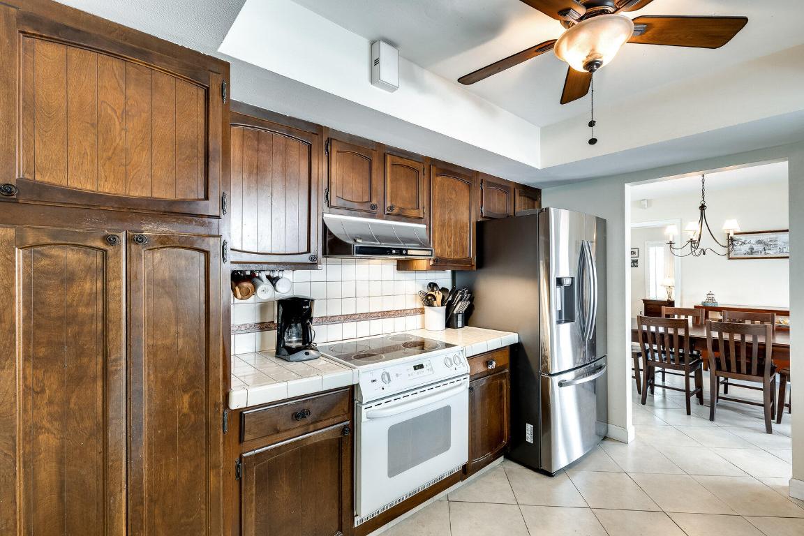 4380 Butternut Street