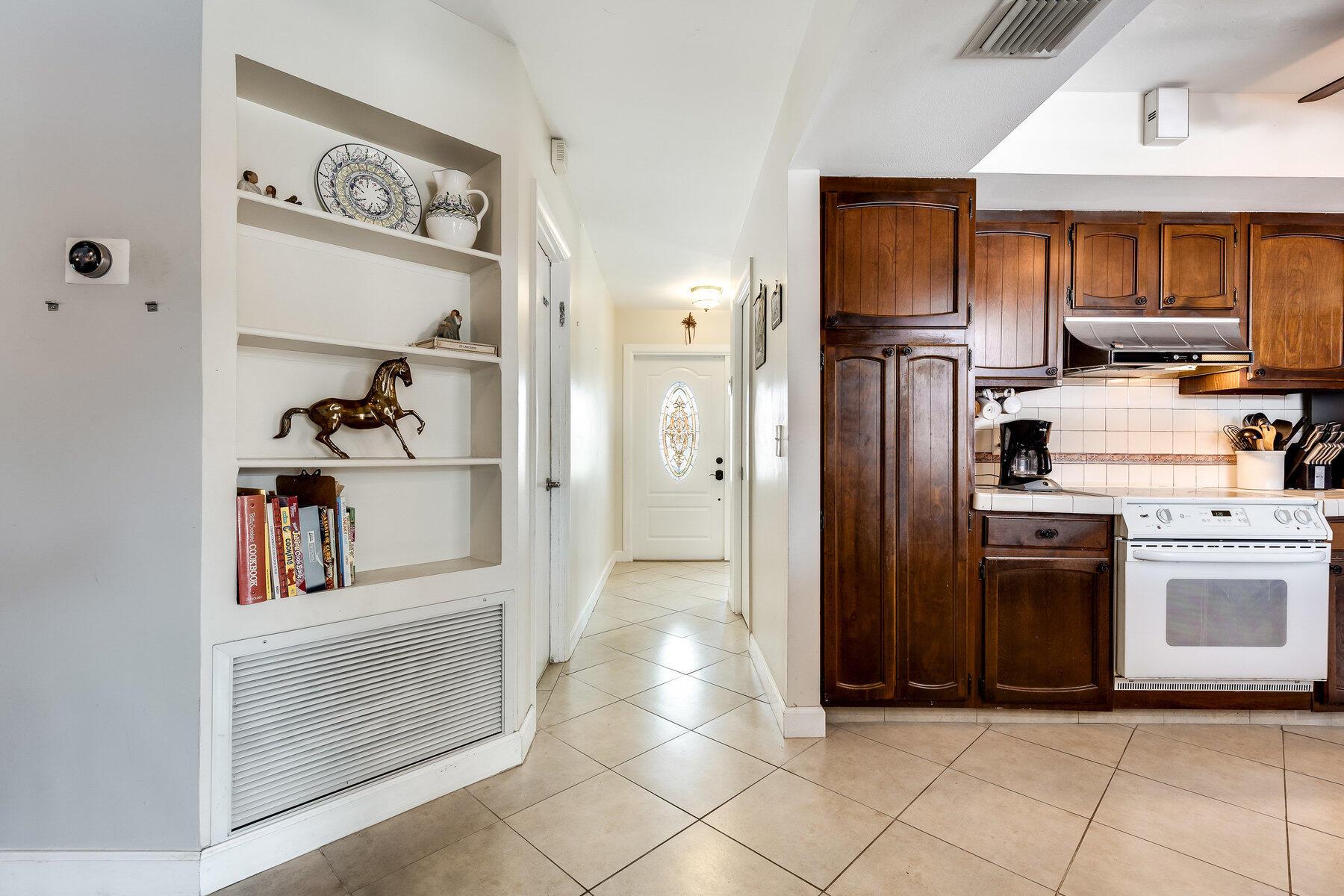 4380 Butternut Street