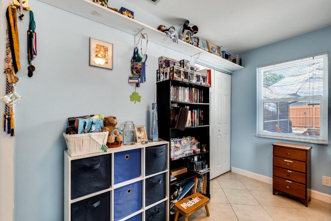 4380 Butternut Street