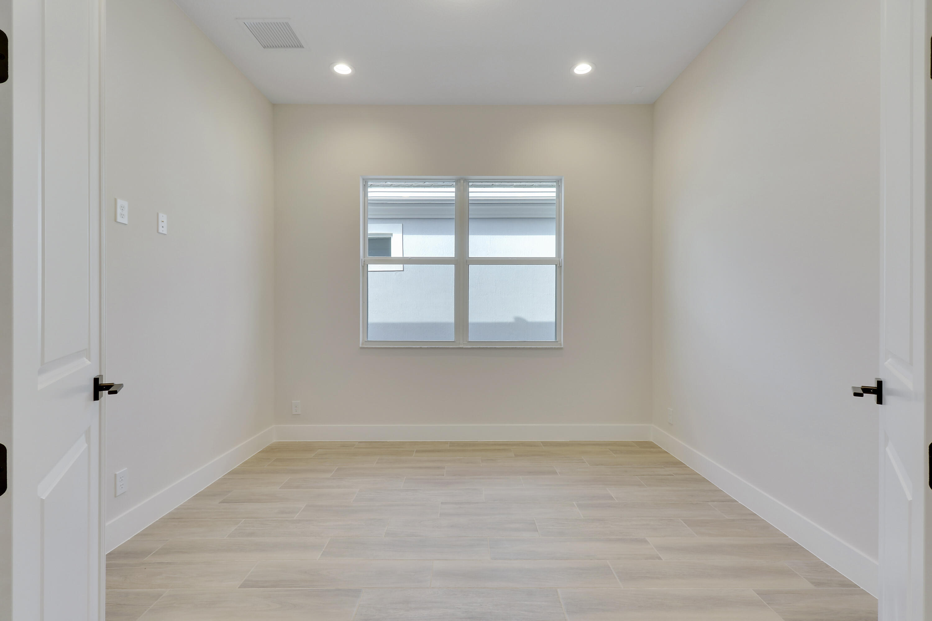 12549 Nautilus Circle