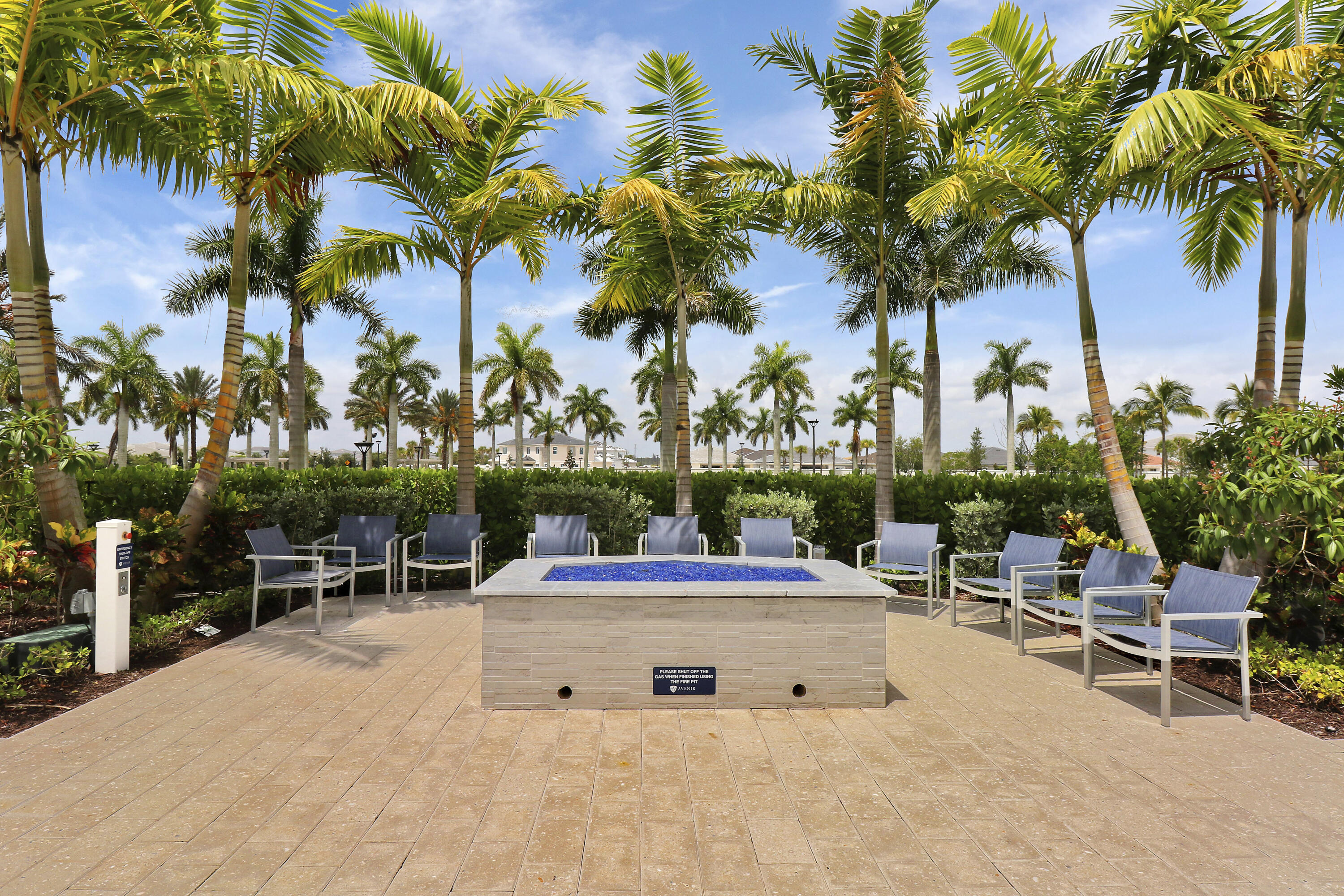 12549 Nautilus Circle