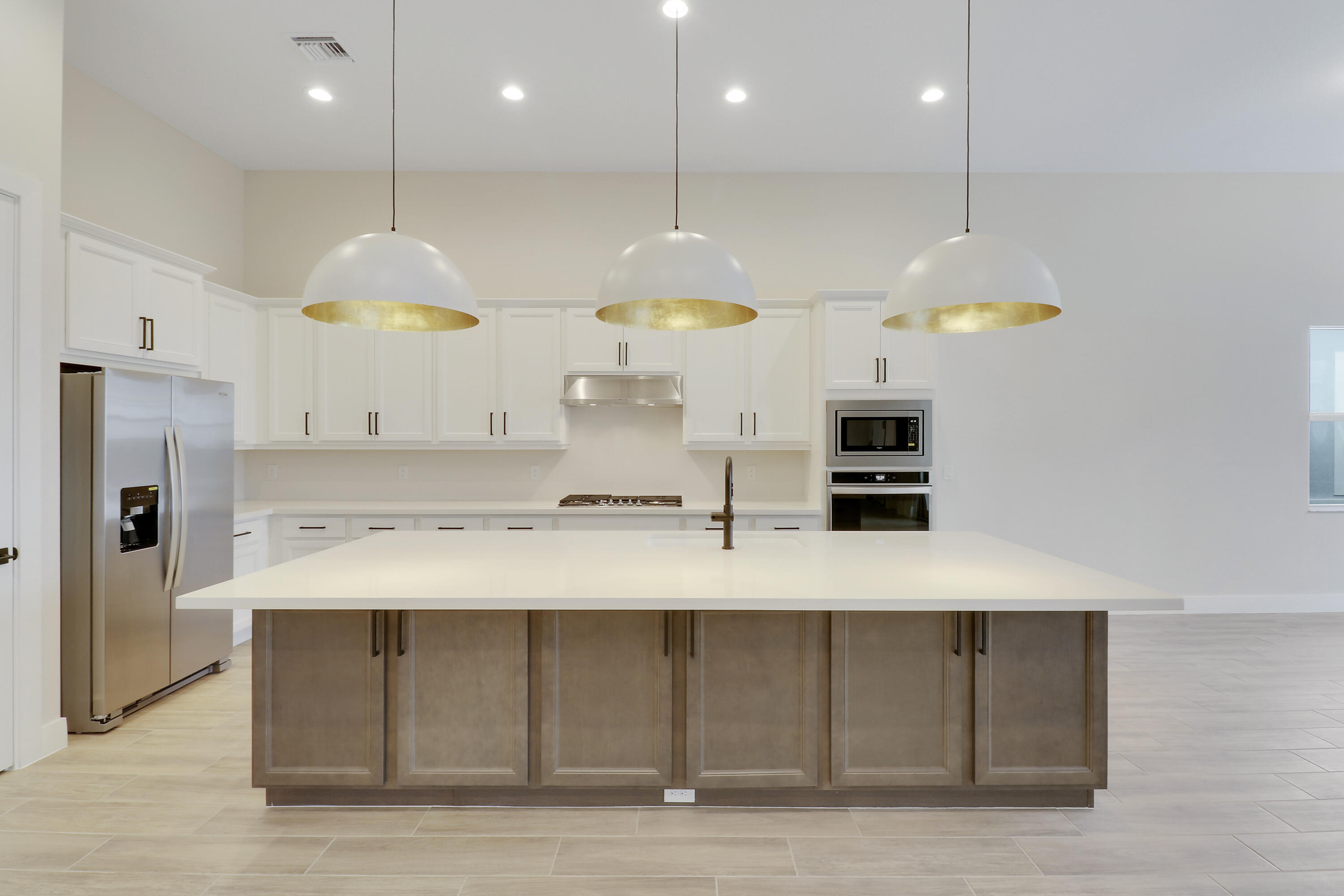 12549 Nautilus Circle