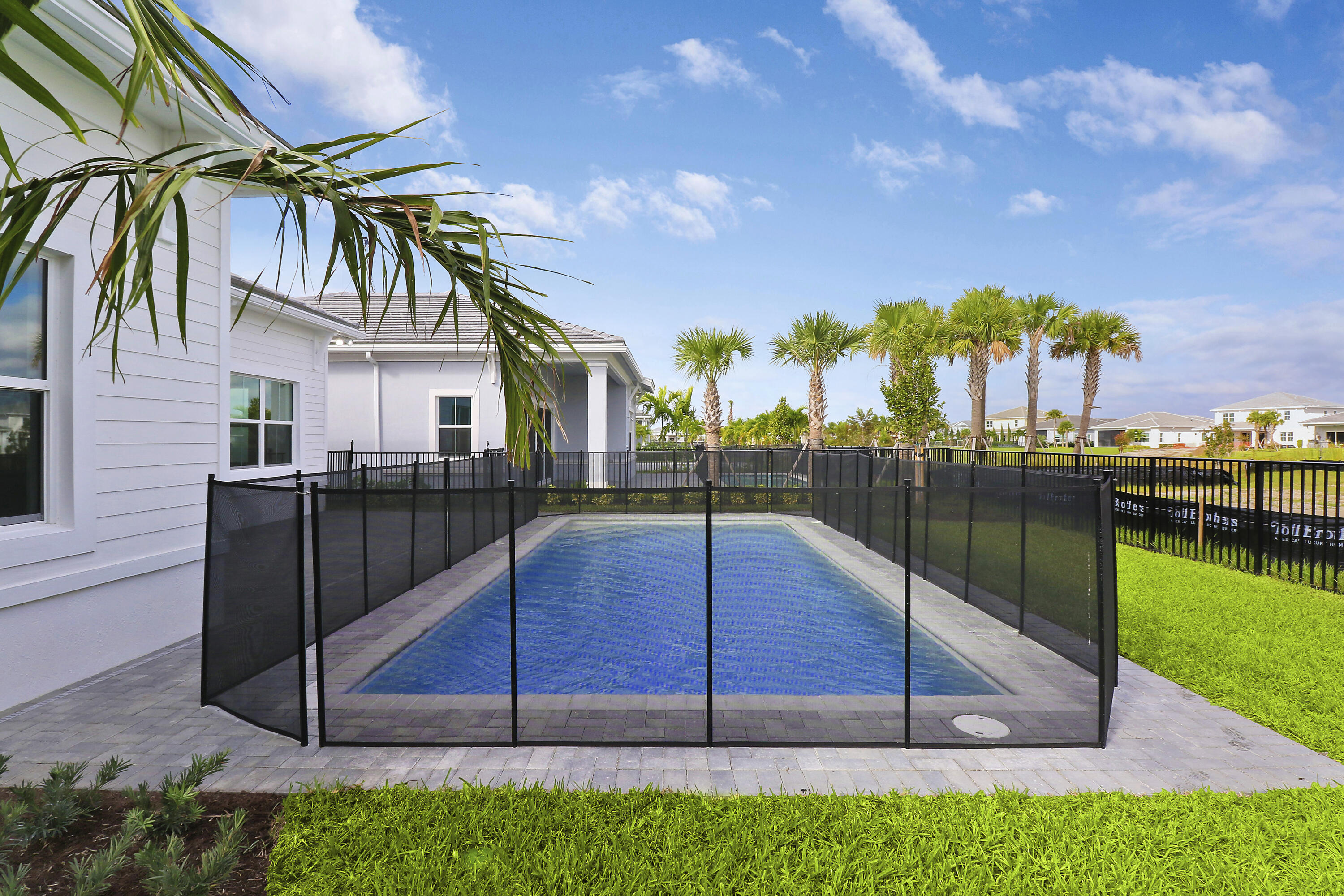 12549 Nautilus Circle