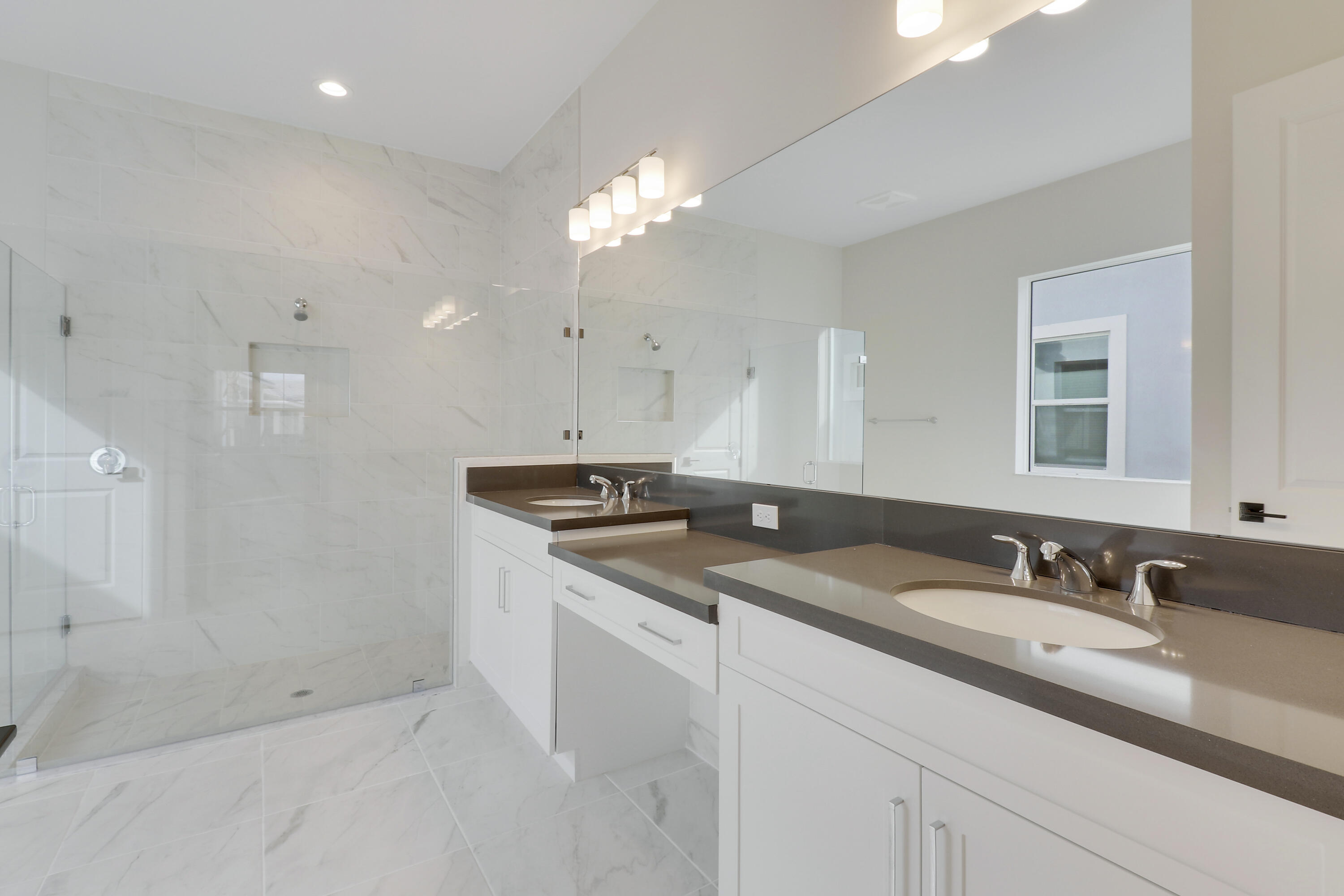 12549 Nautilus Circle