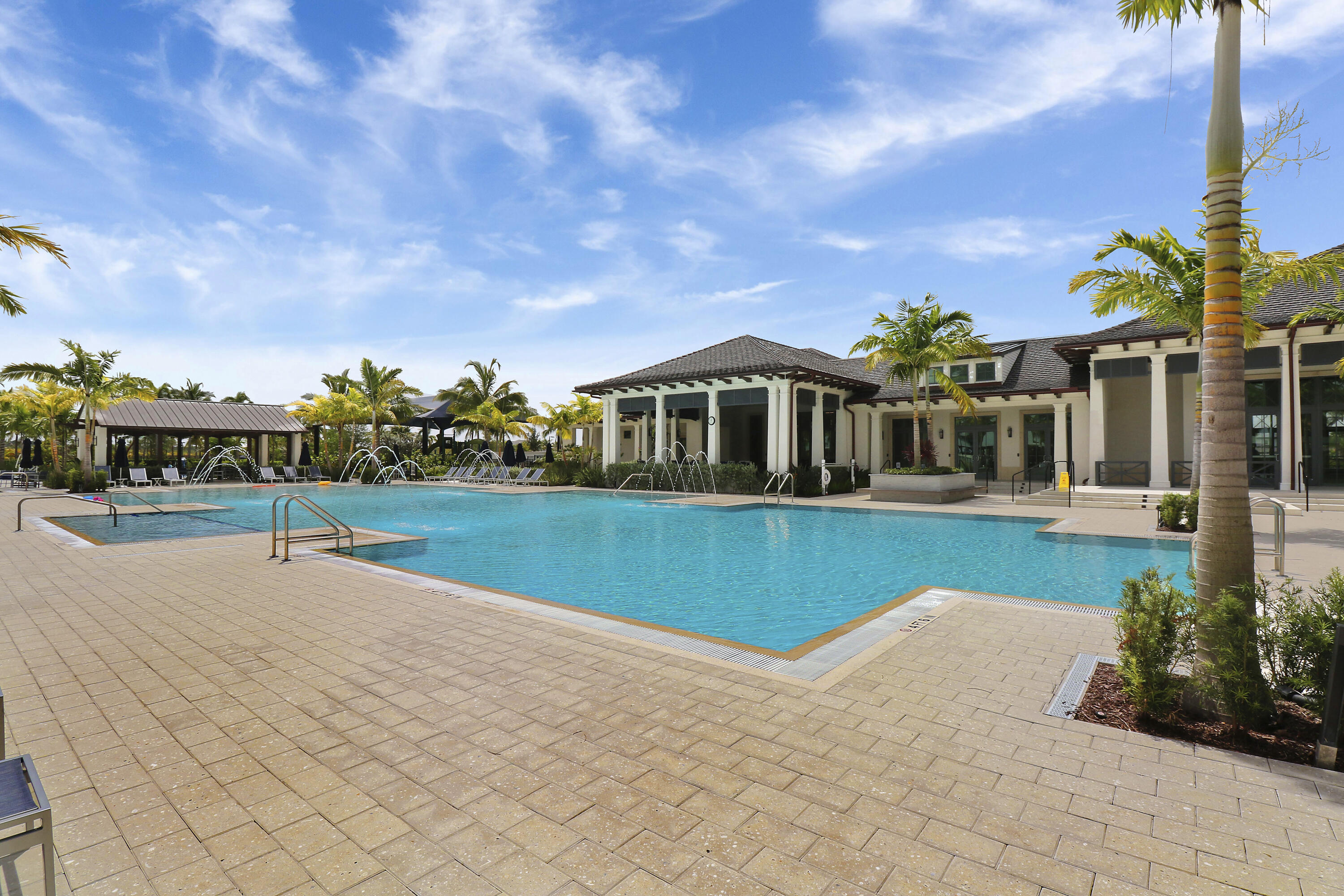 12549 Nautilus Circle