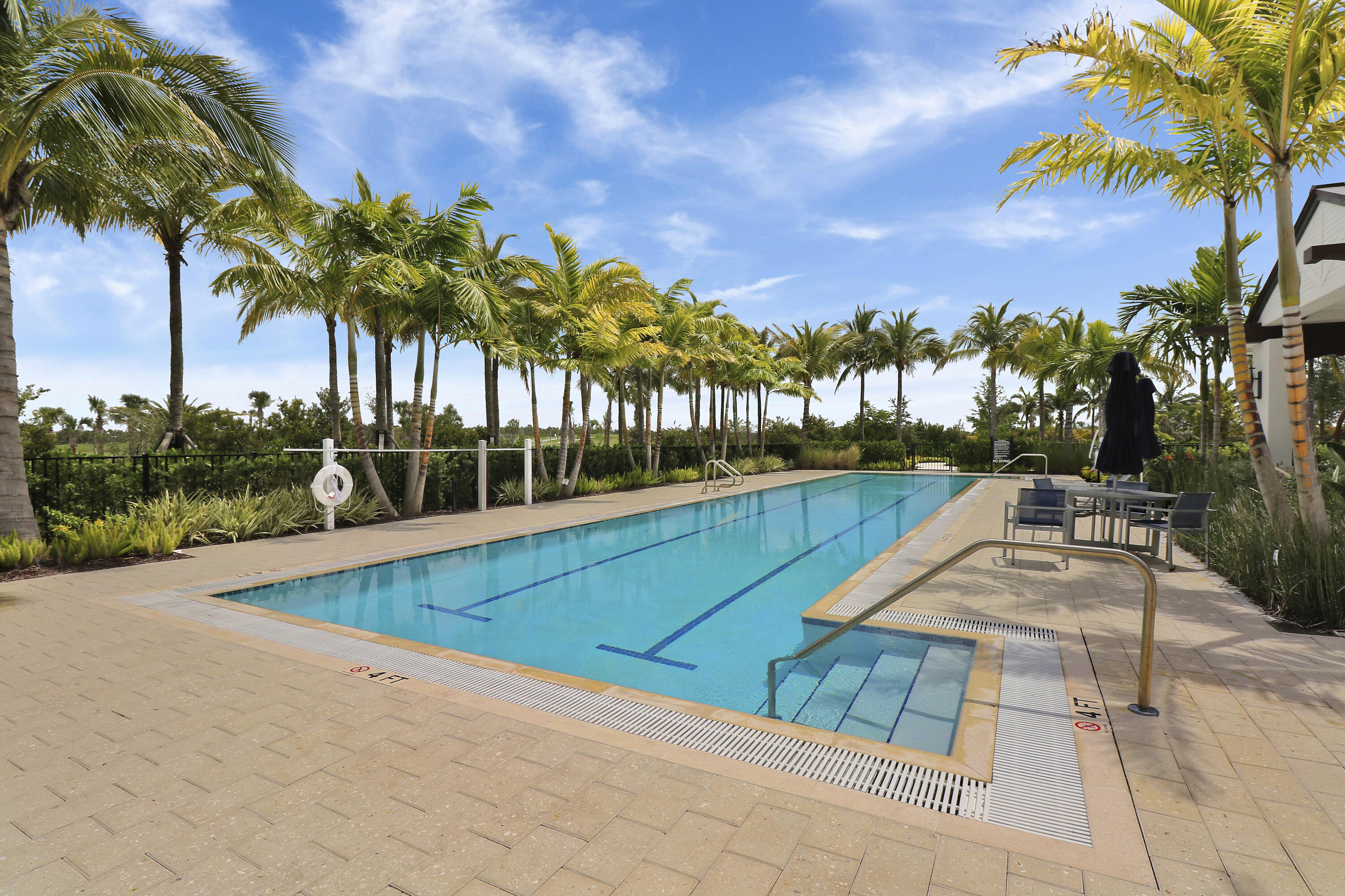 12549 Nautilus Circle