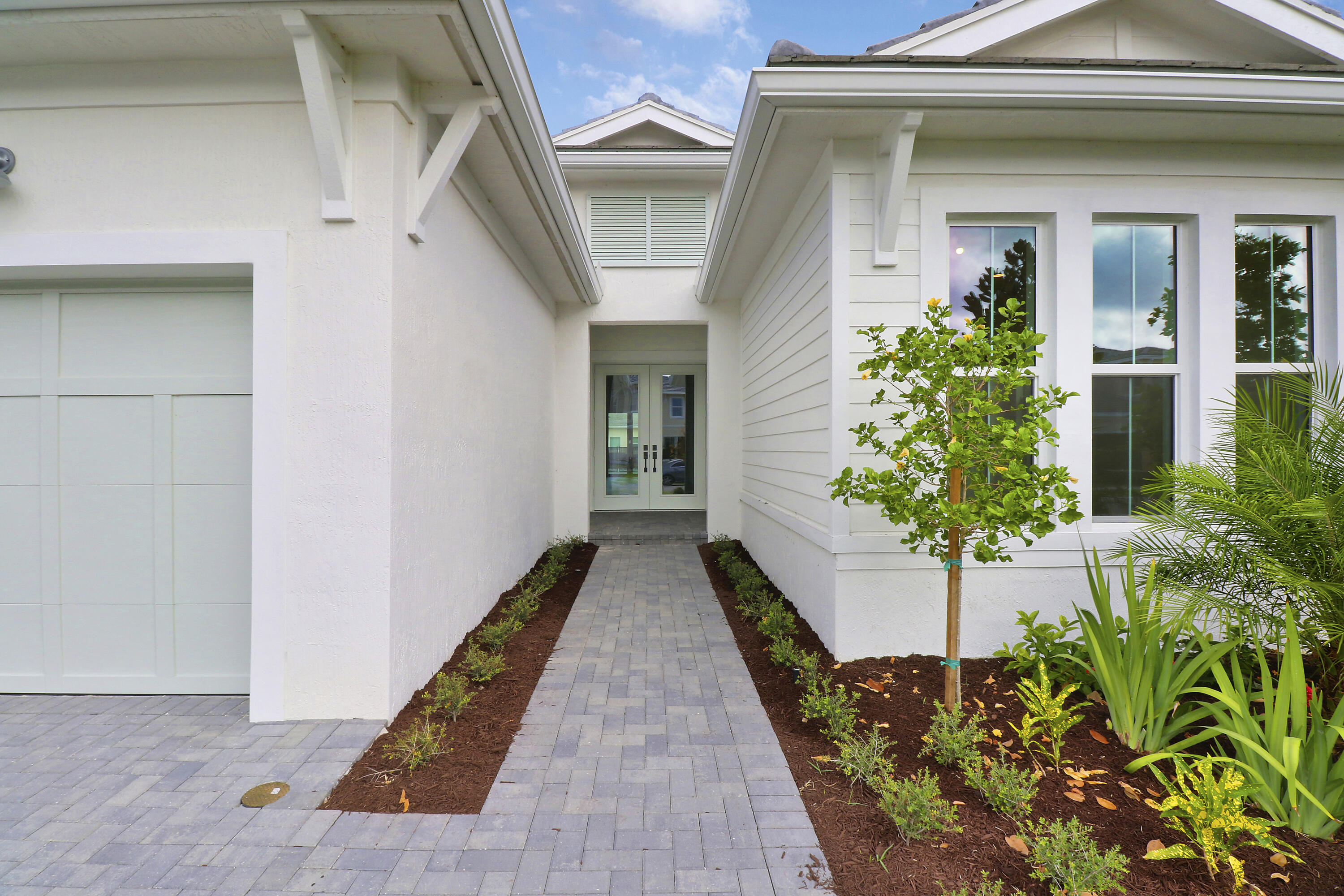 12549 Nautilus Circle