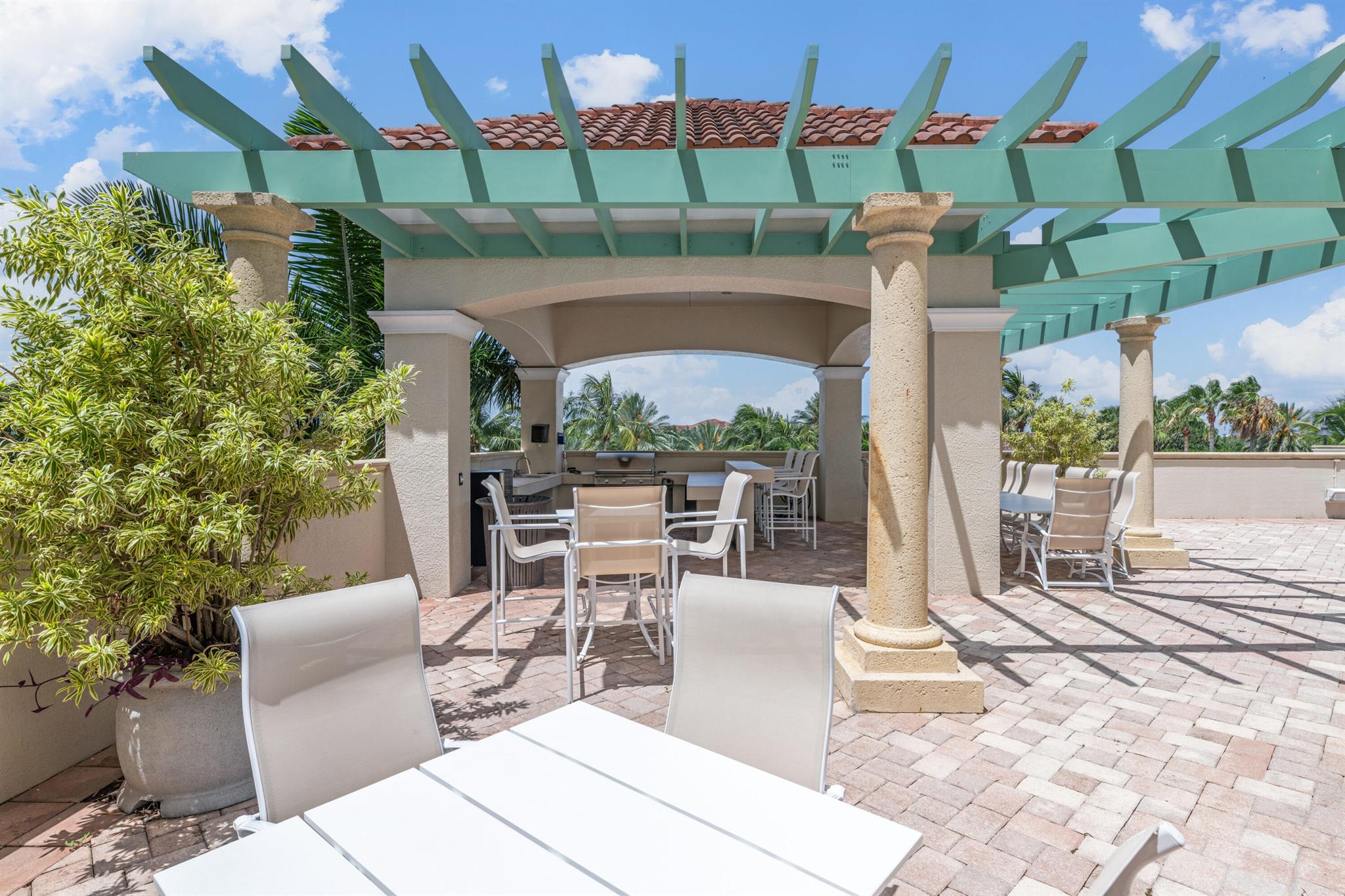 3610 Gardens Parkway 602a