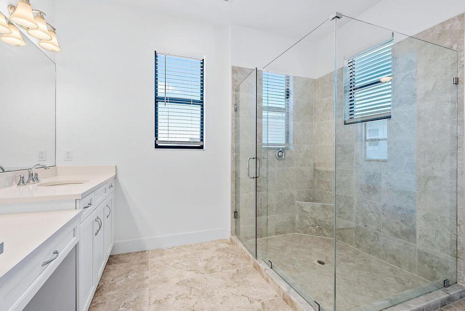 1193 Faulkner Terrace