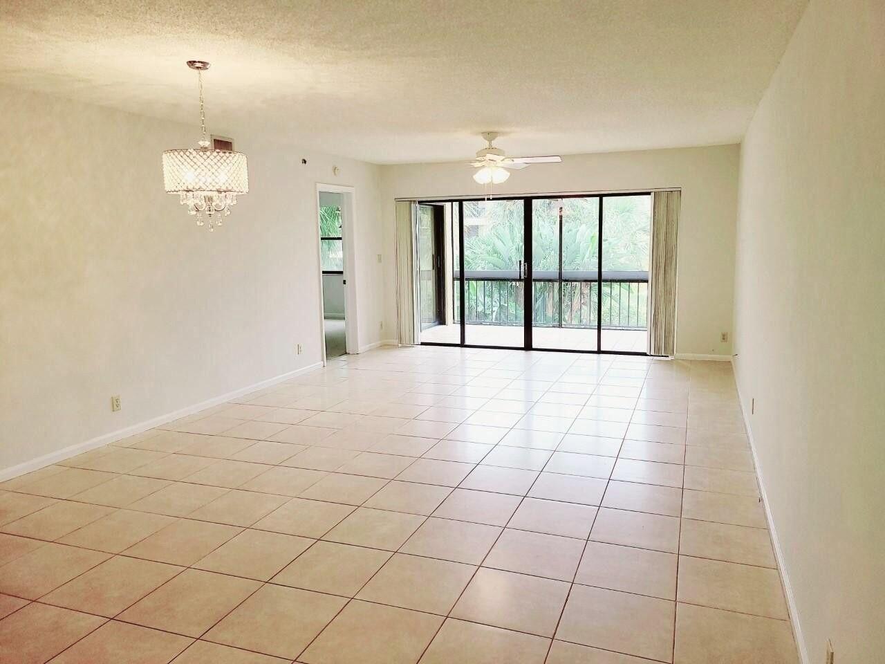 700 Uno Lago Drive 202