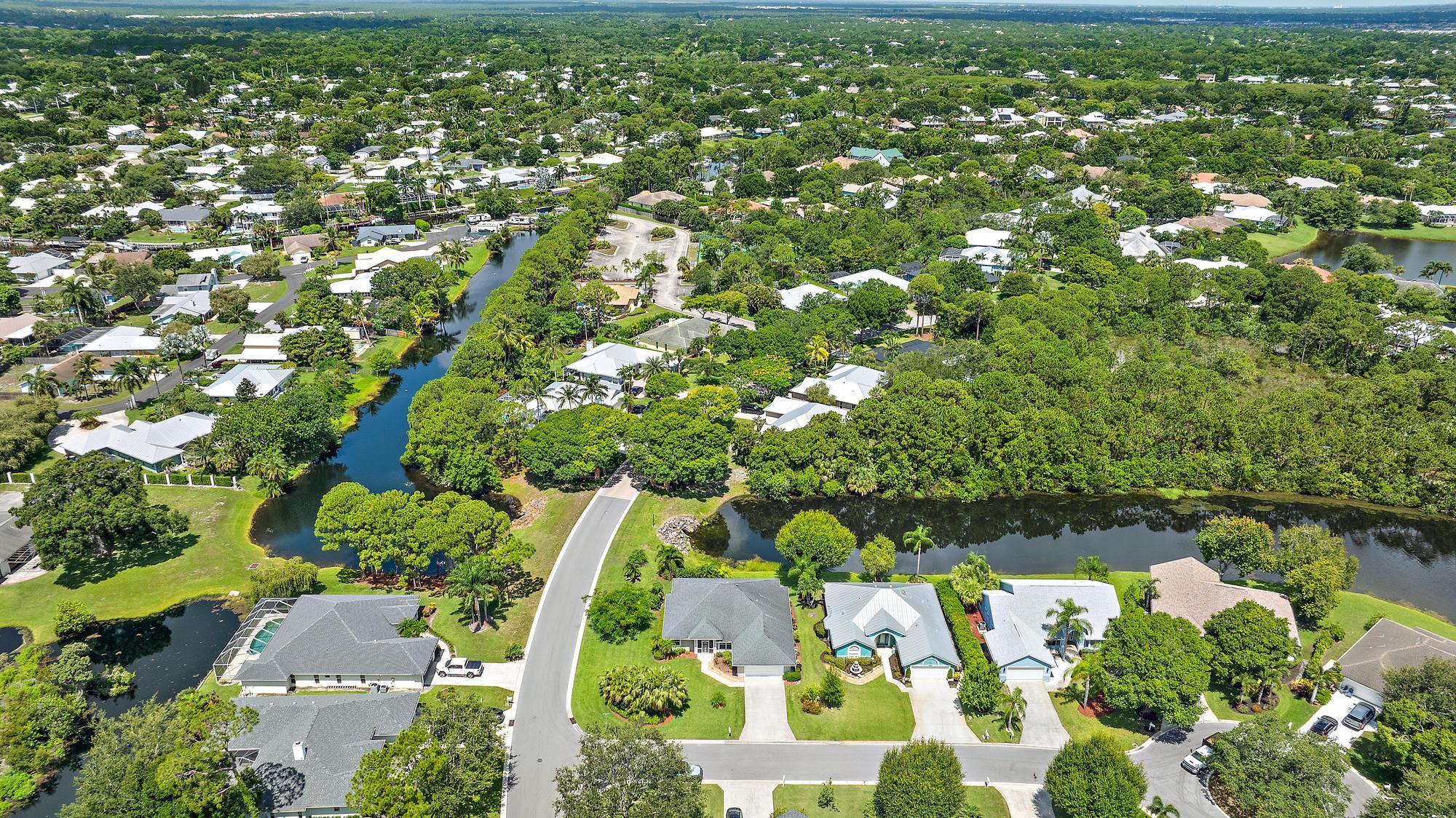 1200 SW Arrowhead Court