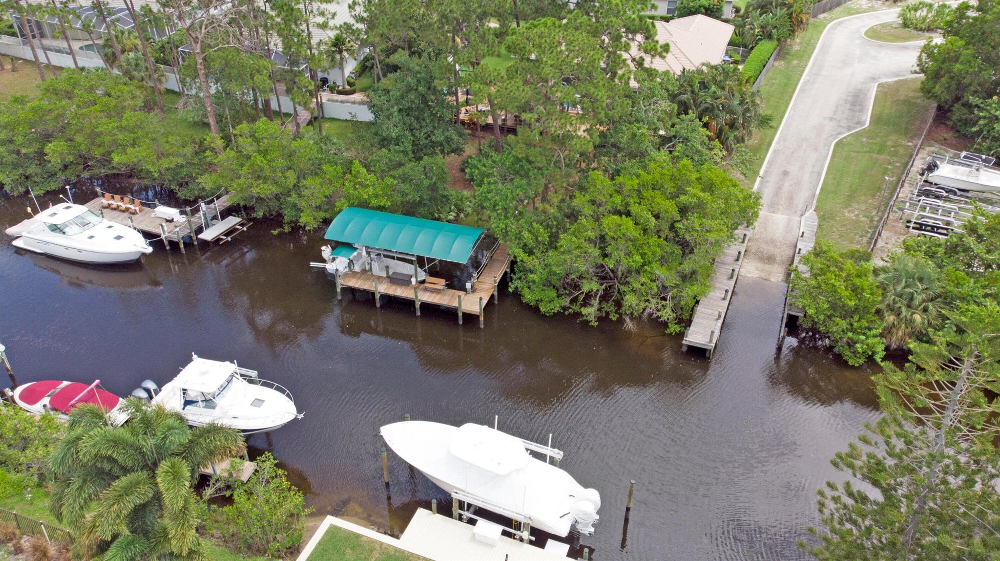 1200 SW Arrowhead Court