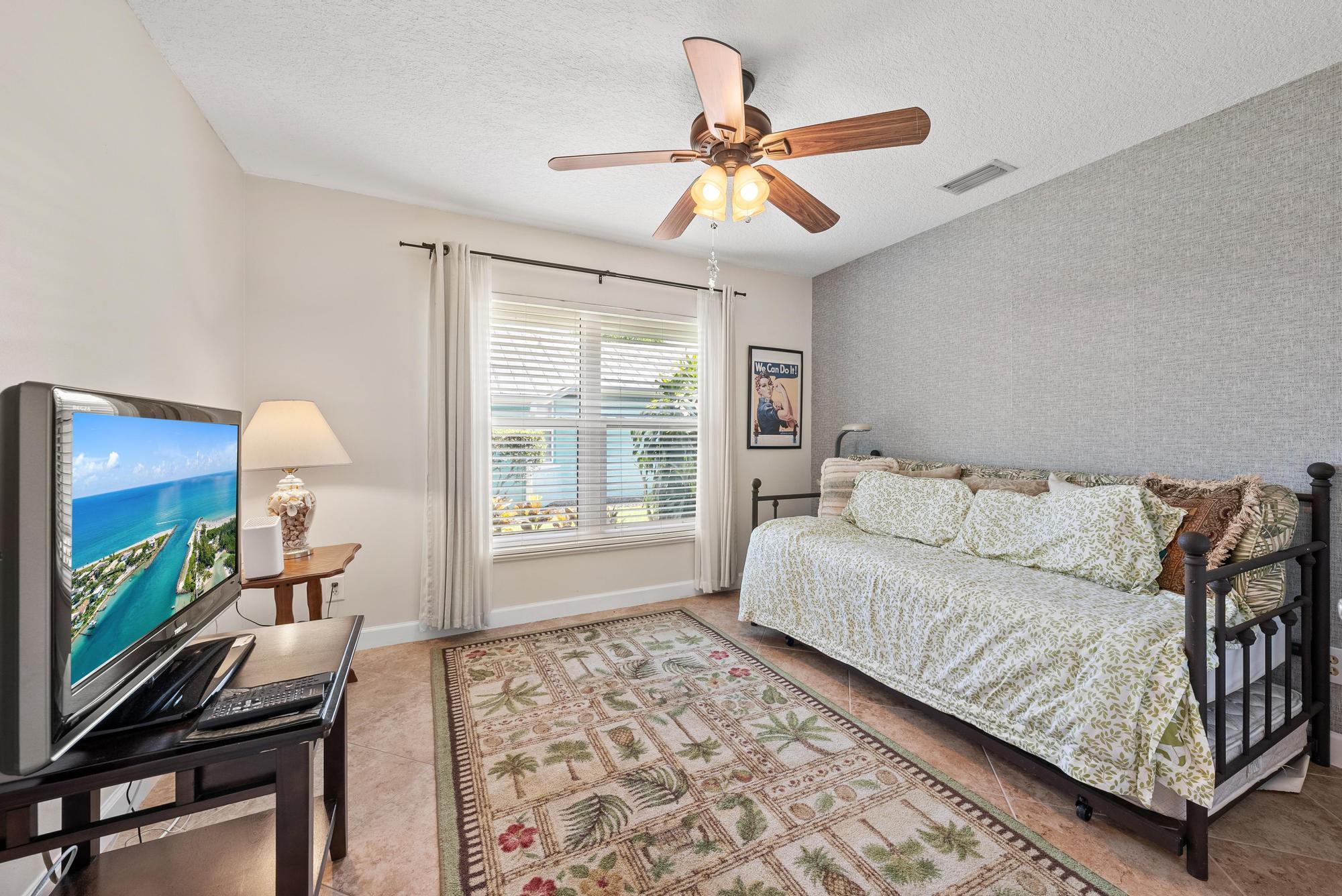 1200 SW Arrowhead Court