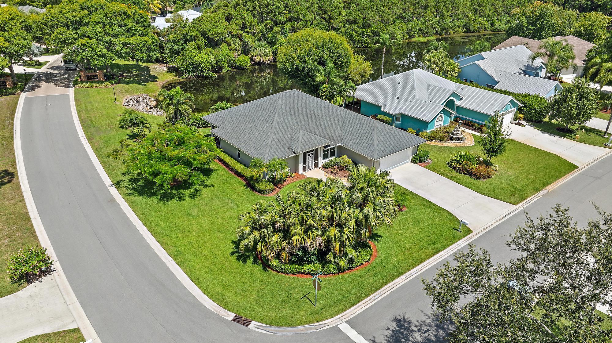 1200 SW Arrowhead Court