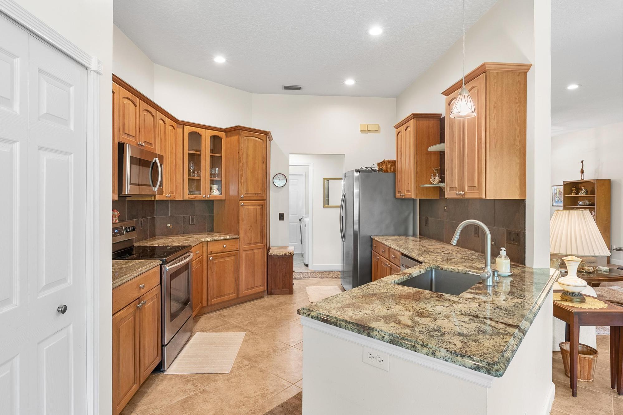 1200 SW Arrowhead Court