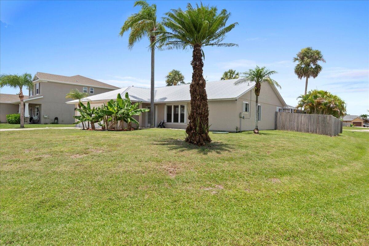 2231 SW Abalon Circle, Port St. Lucie