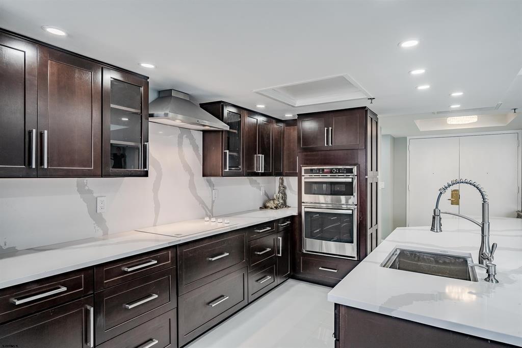 3101 Boardwalk 3404-1