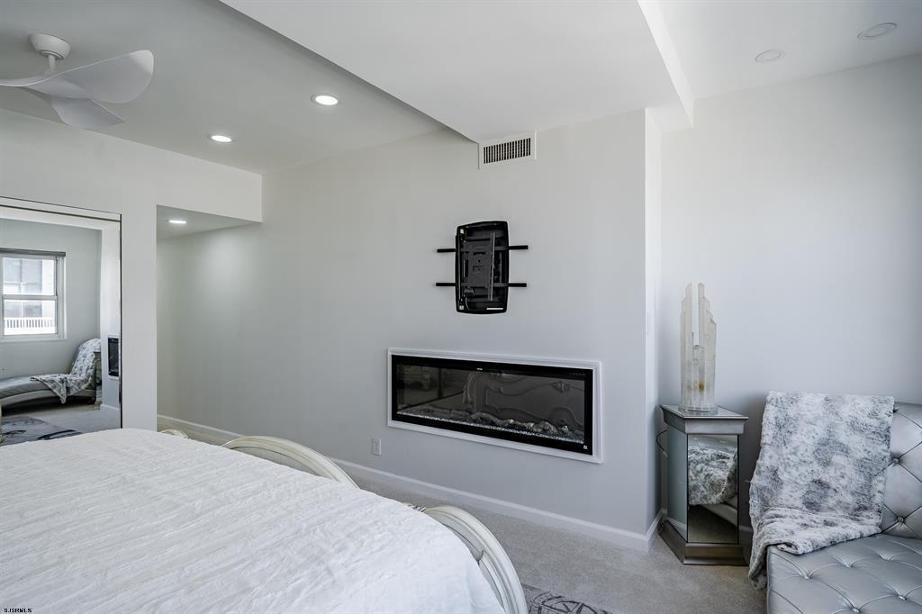 3101 Boardwalk 3404-1
