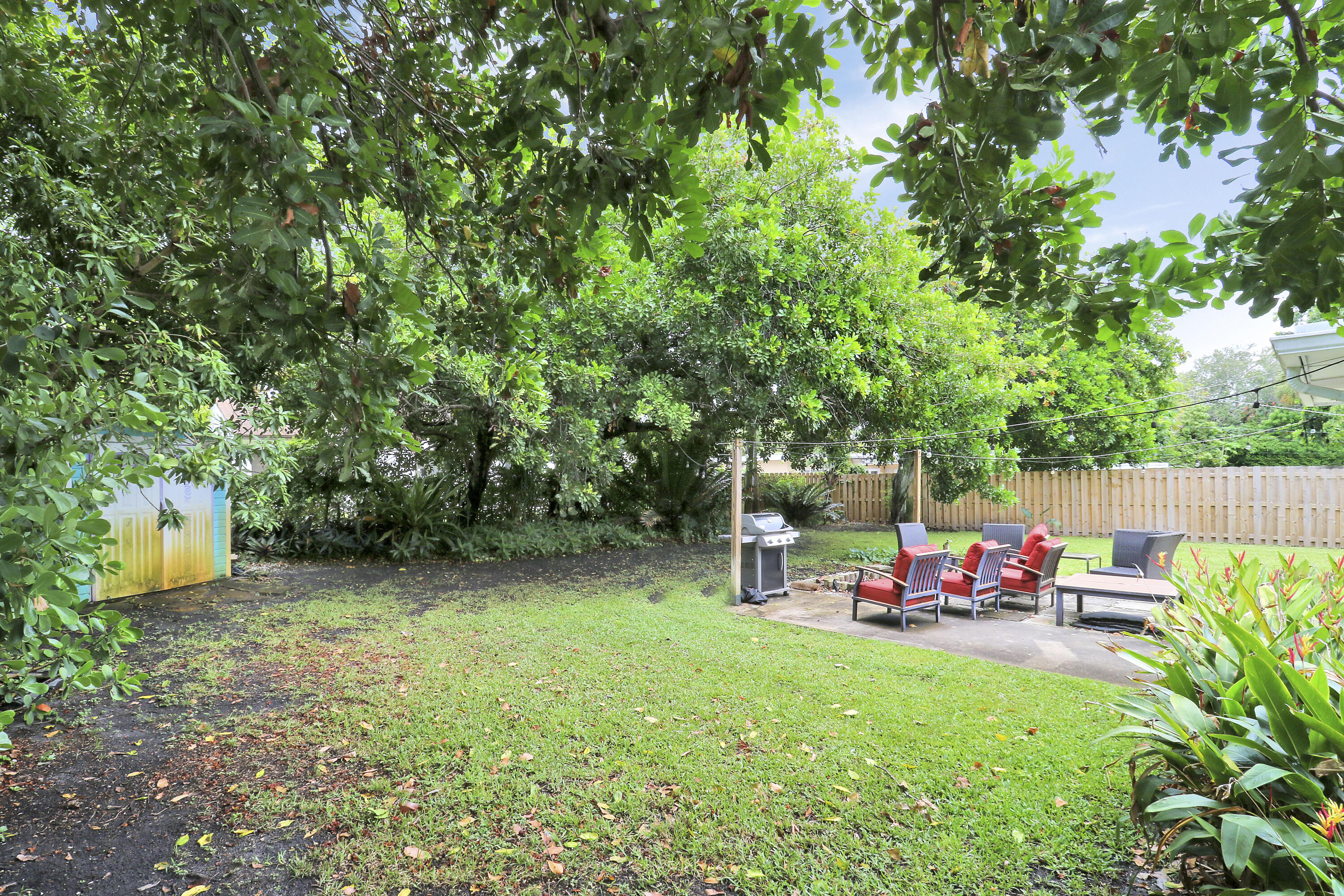 1884 Juno Road