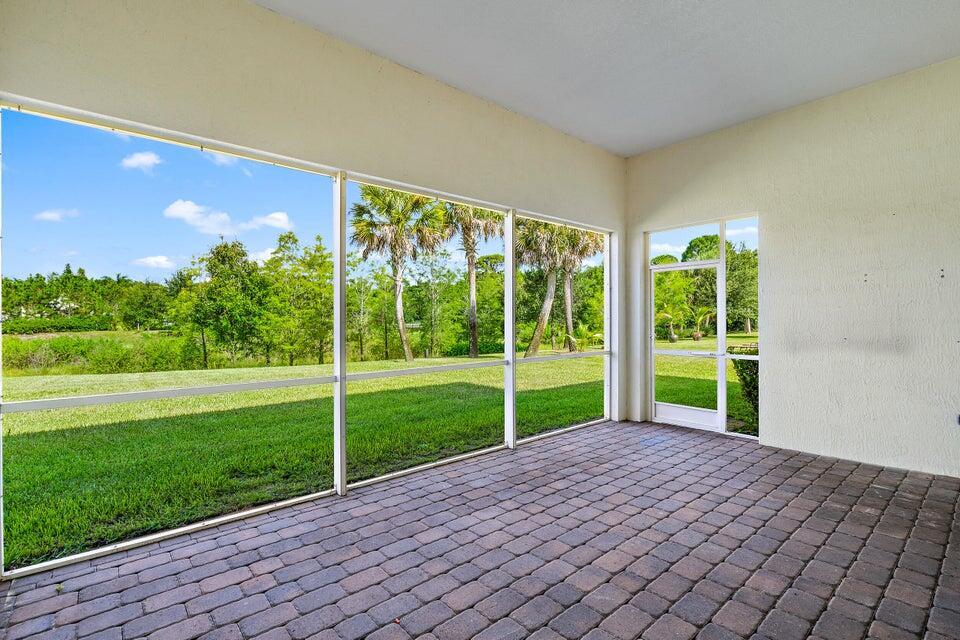 127 Shores Pointe Drive