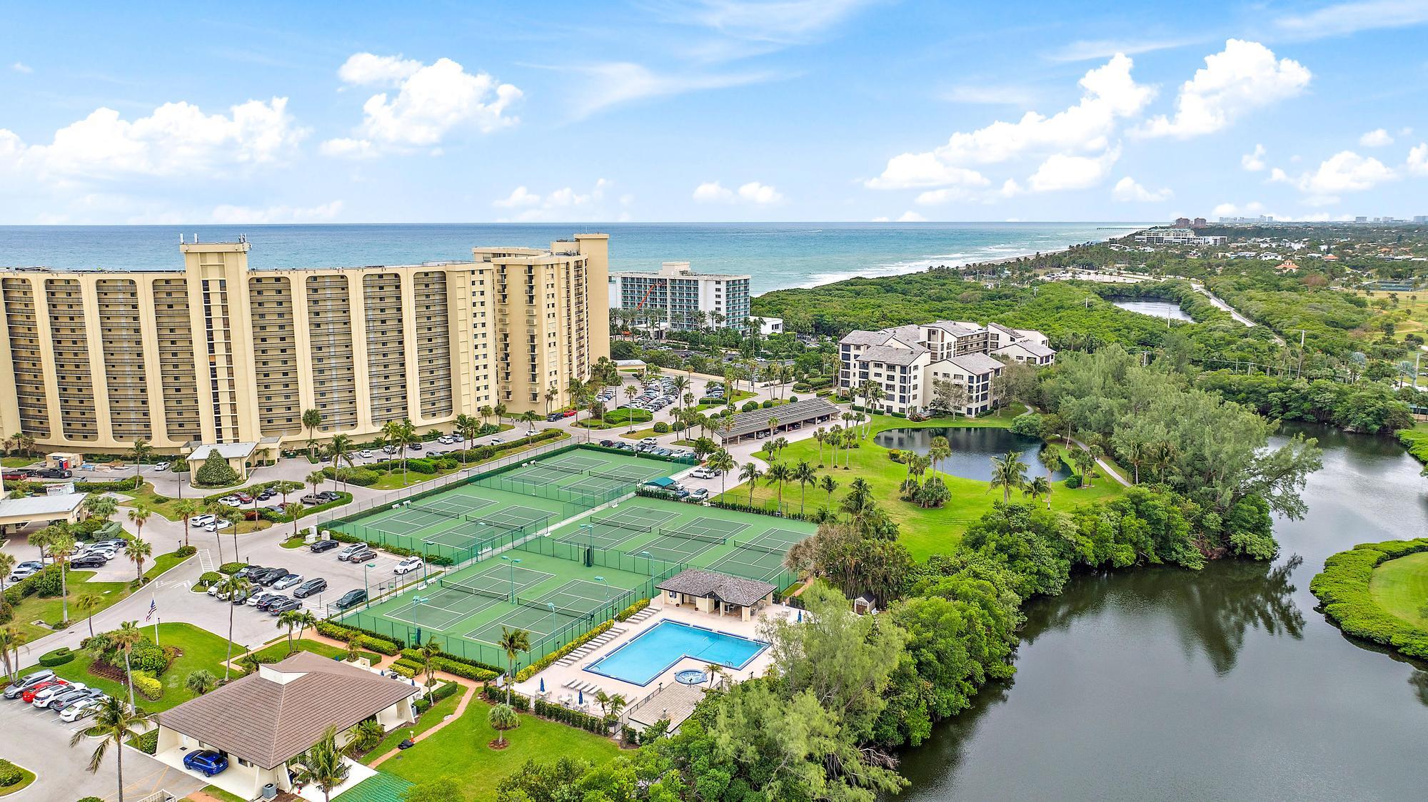 400 Ocean Trail Way 601