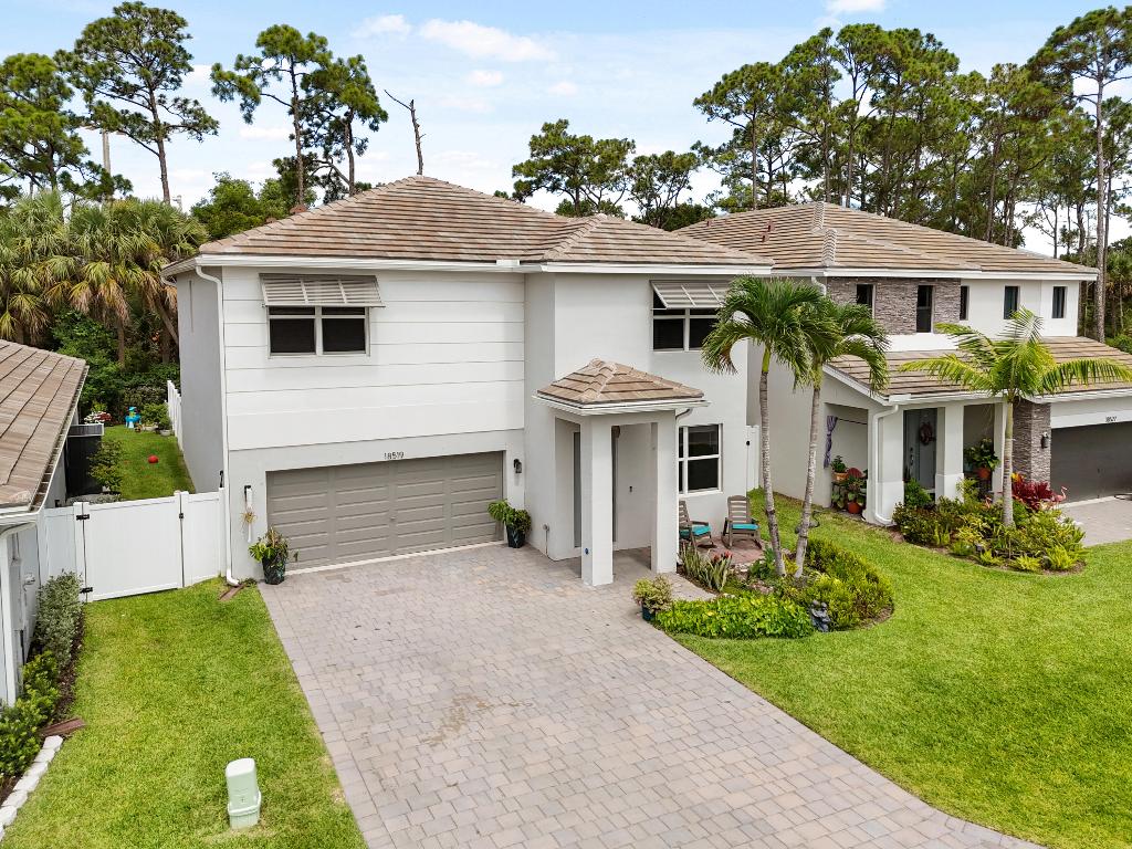 18519 Claybrook Street