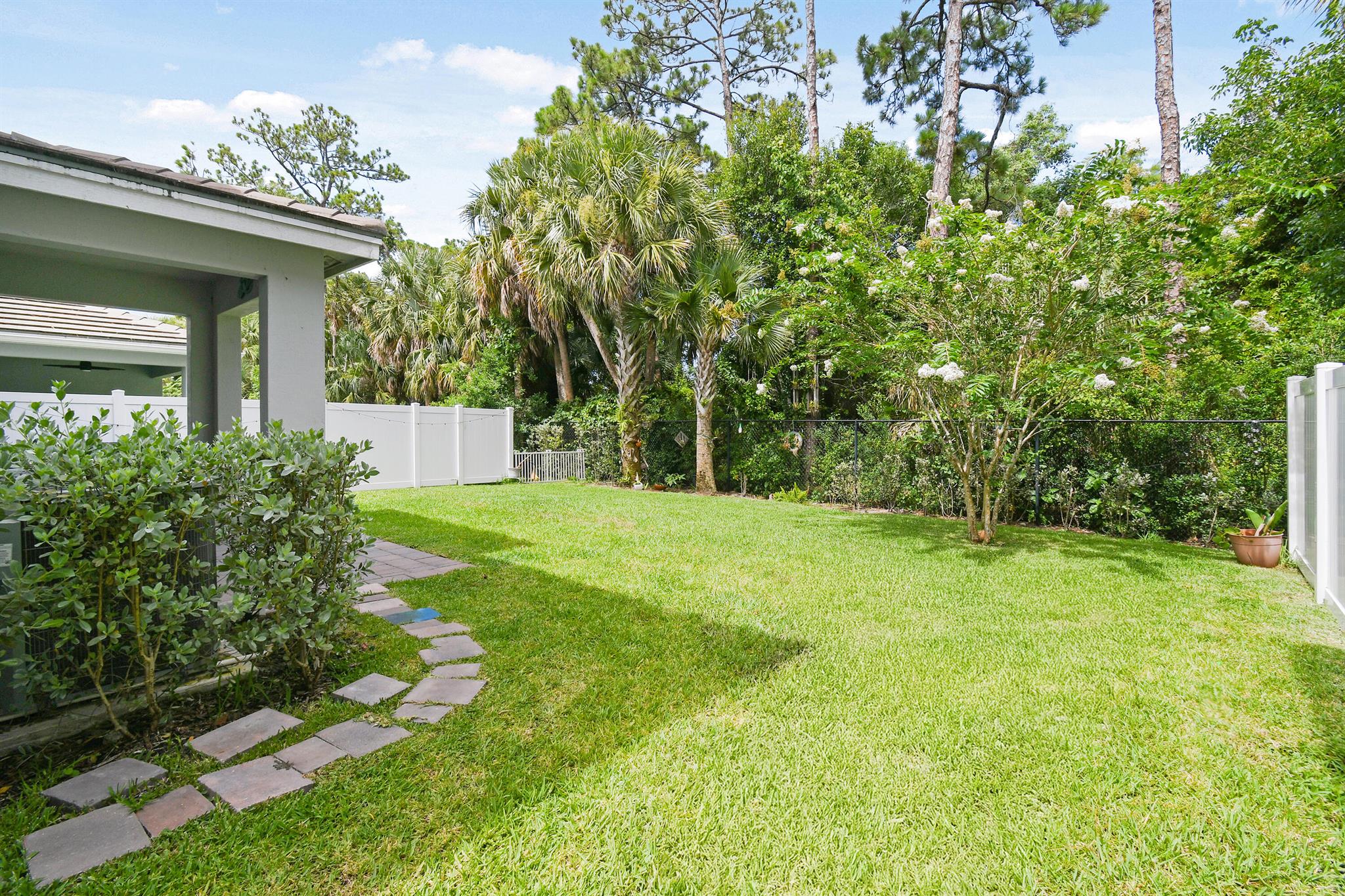 18519 Claybrook Street