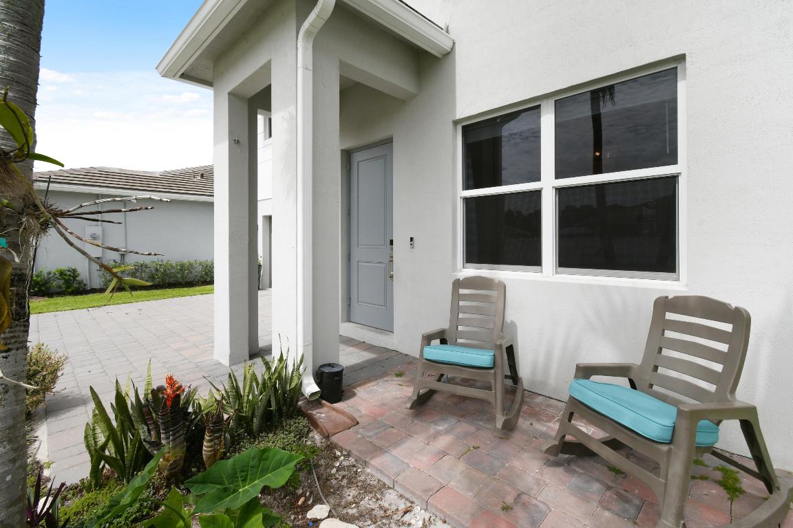 18519 Claybrook Street