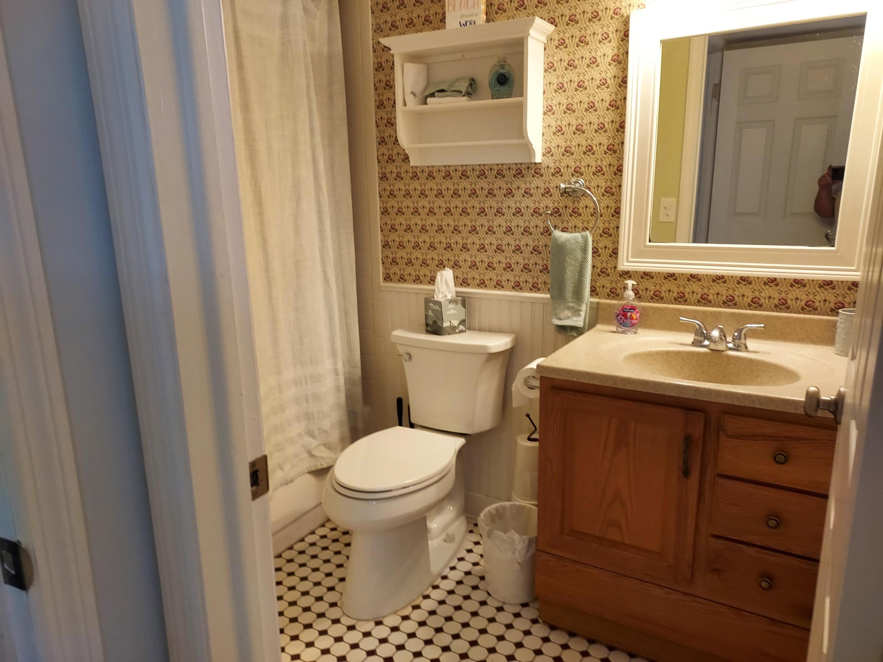 717 S Us Highway 1 101