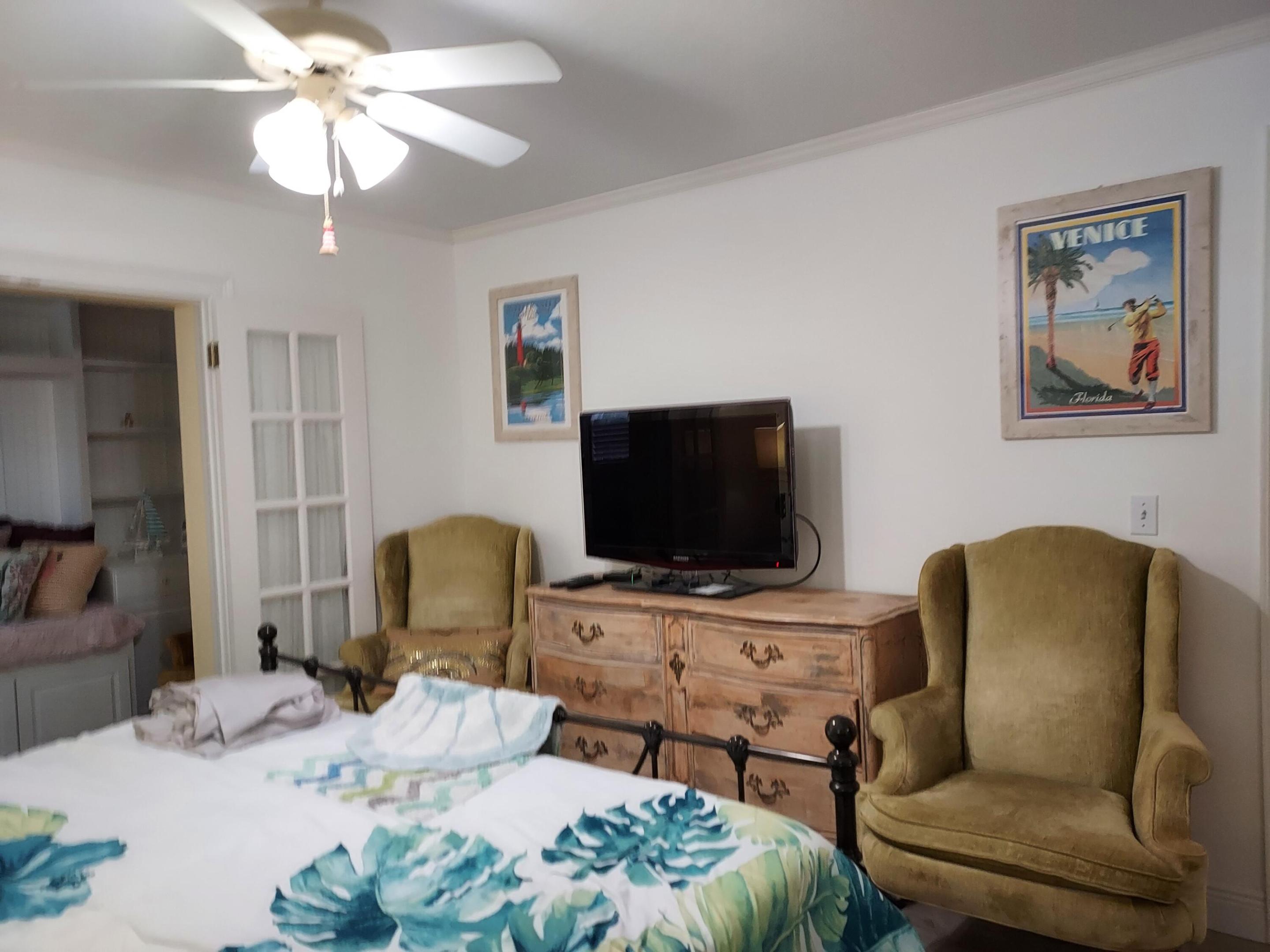 717 S Us Highway 1 101