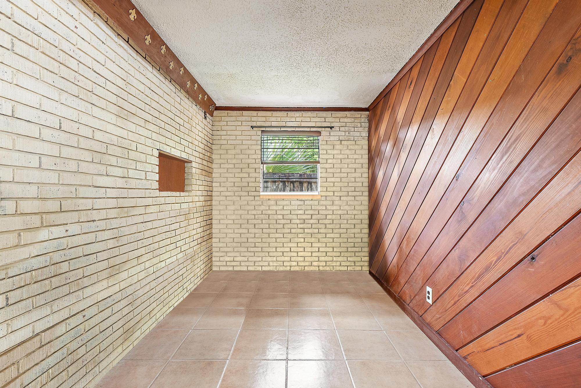 306 S Caloosahatchee Avenue