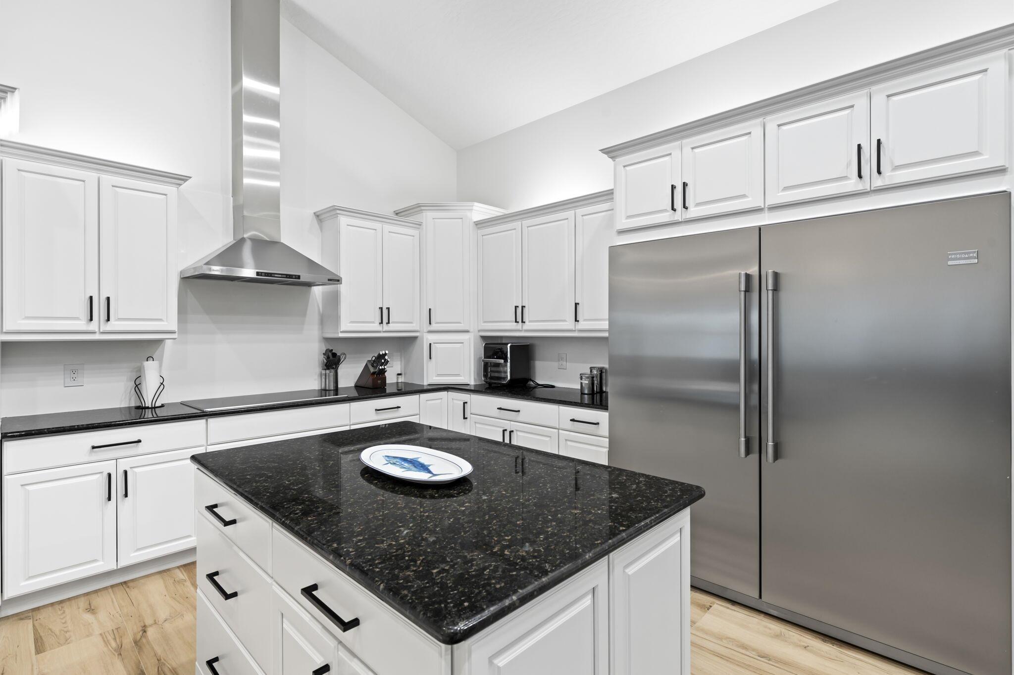 8135 White Fences Lane