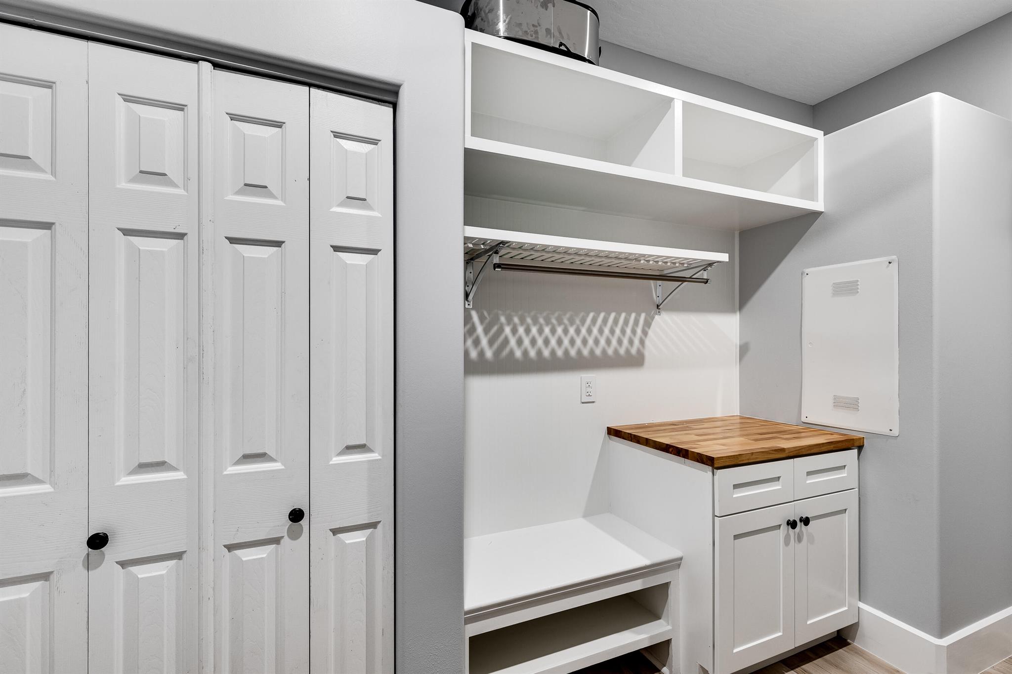 8135 White Fences Lane