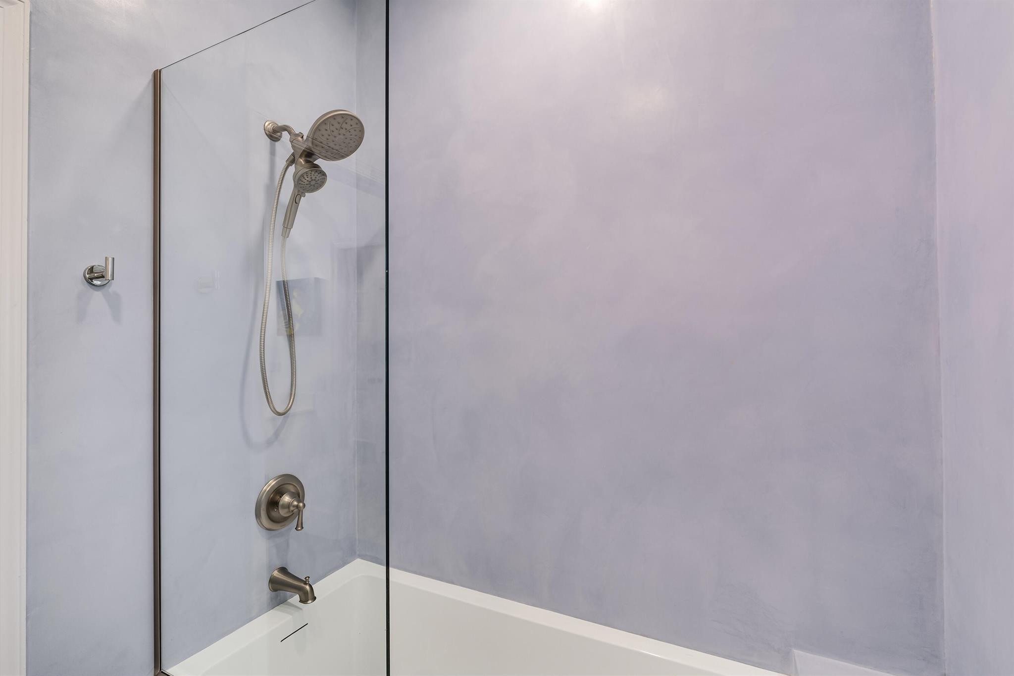 8135 White Fences Lane