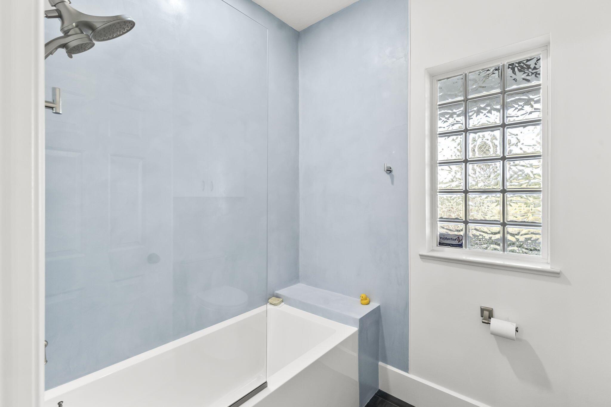 8135 White Fences Lane