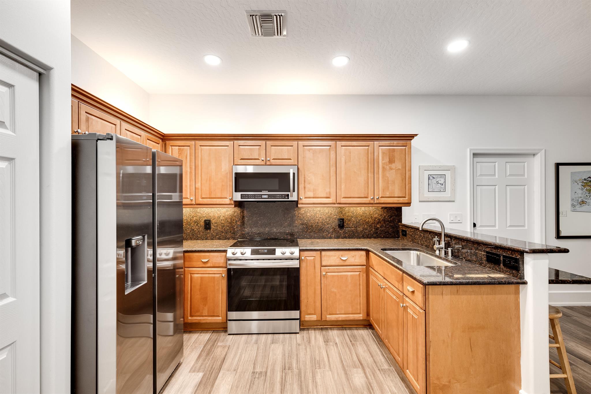 8135 White Fences Lane