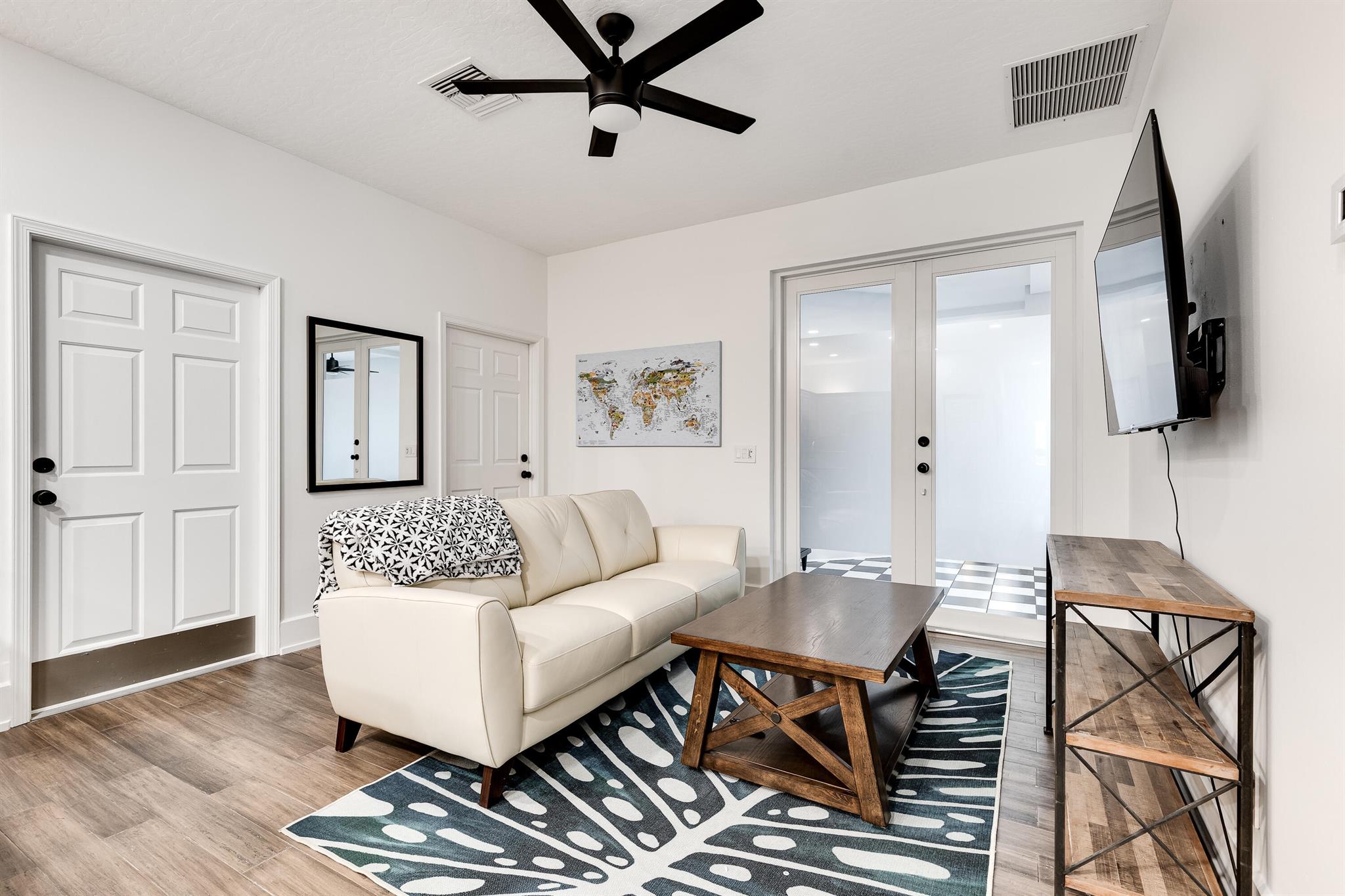 8135 White Fences Lane