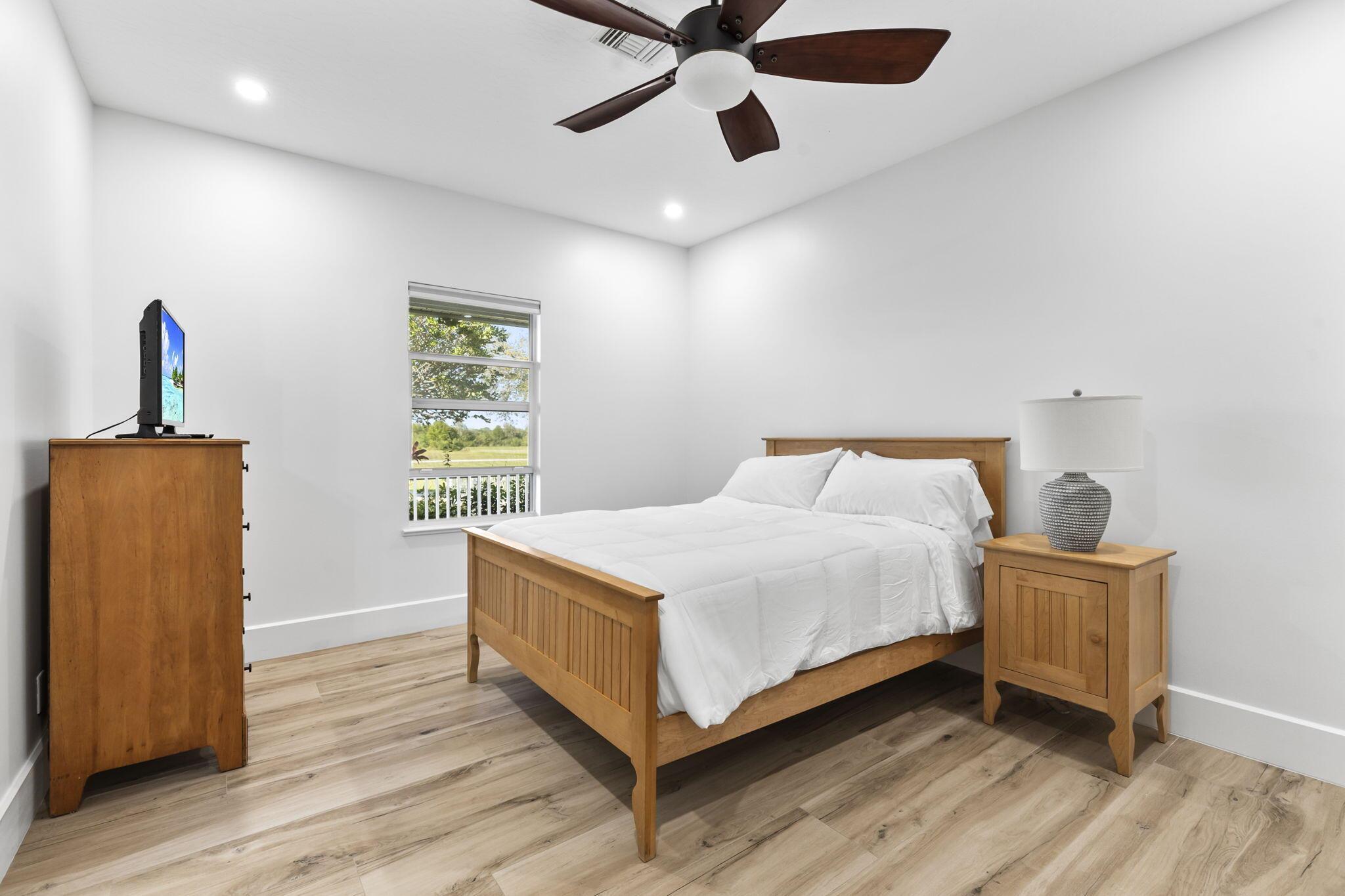 8135 White Fences Lane