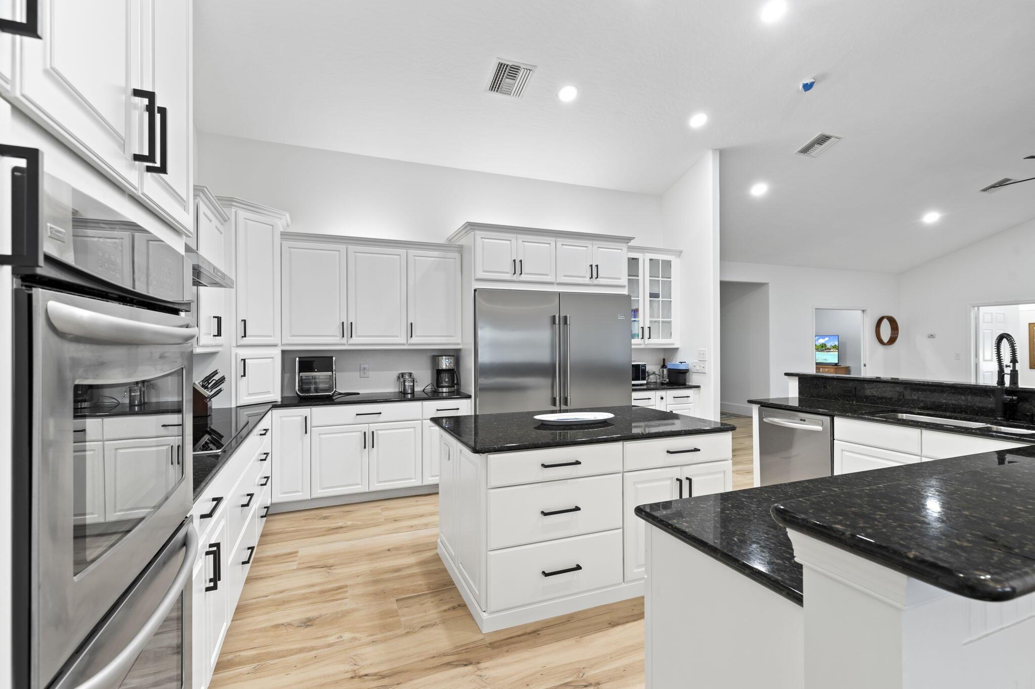 8135 White Fences Lane