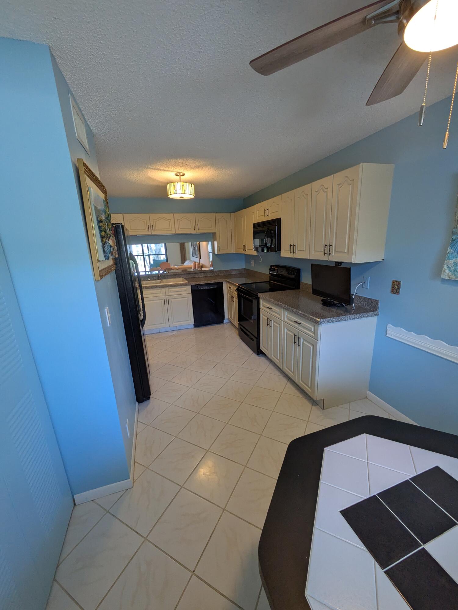 4725 Lucerne Lakes Boulevard E 206