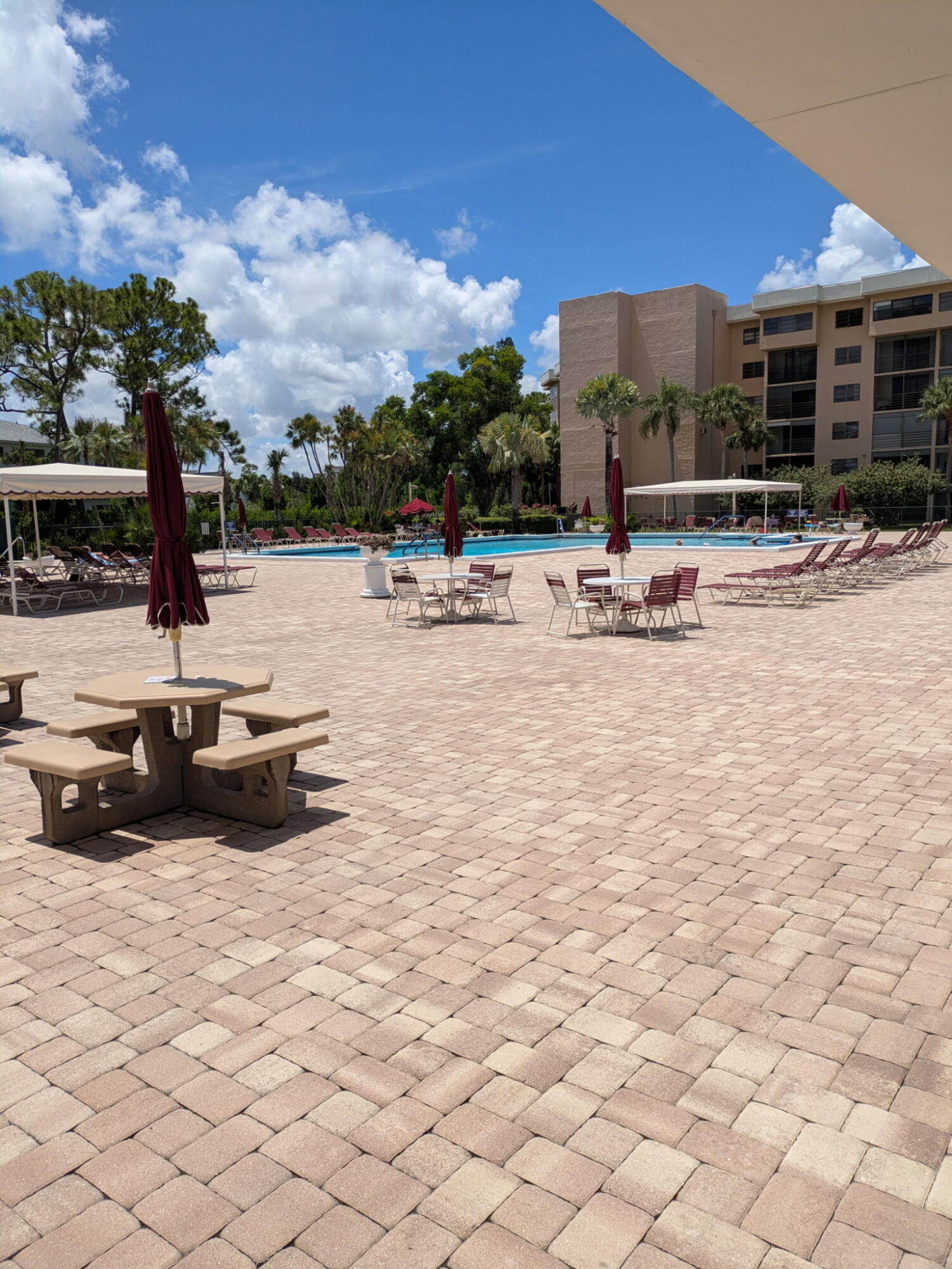 4725 Lucerne Lakes Boulevard E 206