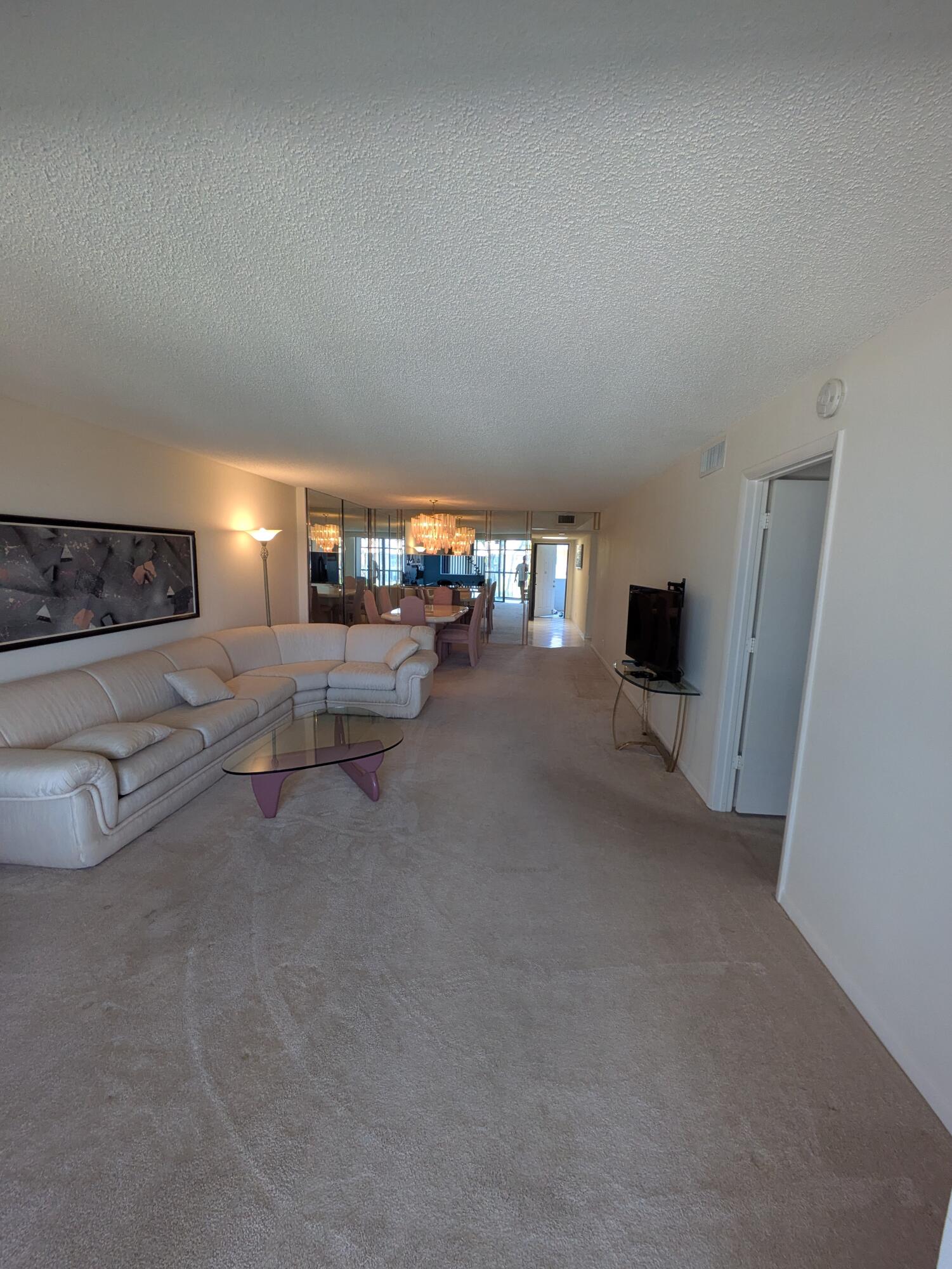 4725 Lucerne Lakes Boulevard E 206