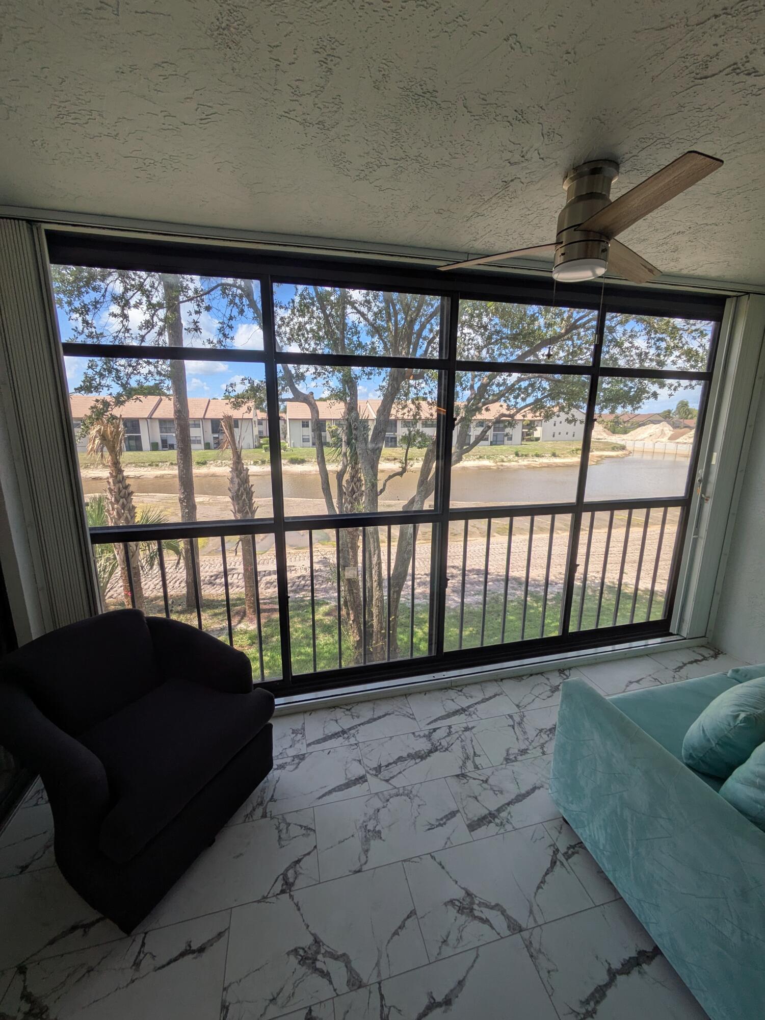 4725 Lucerne Lakes Boulevard E 206