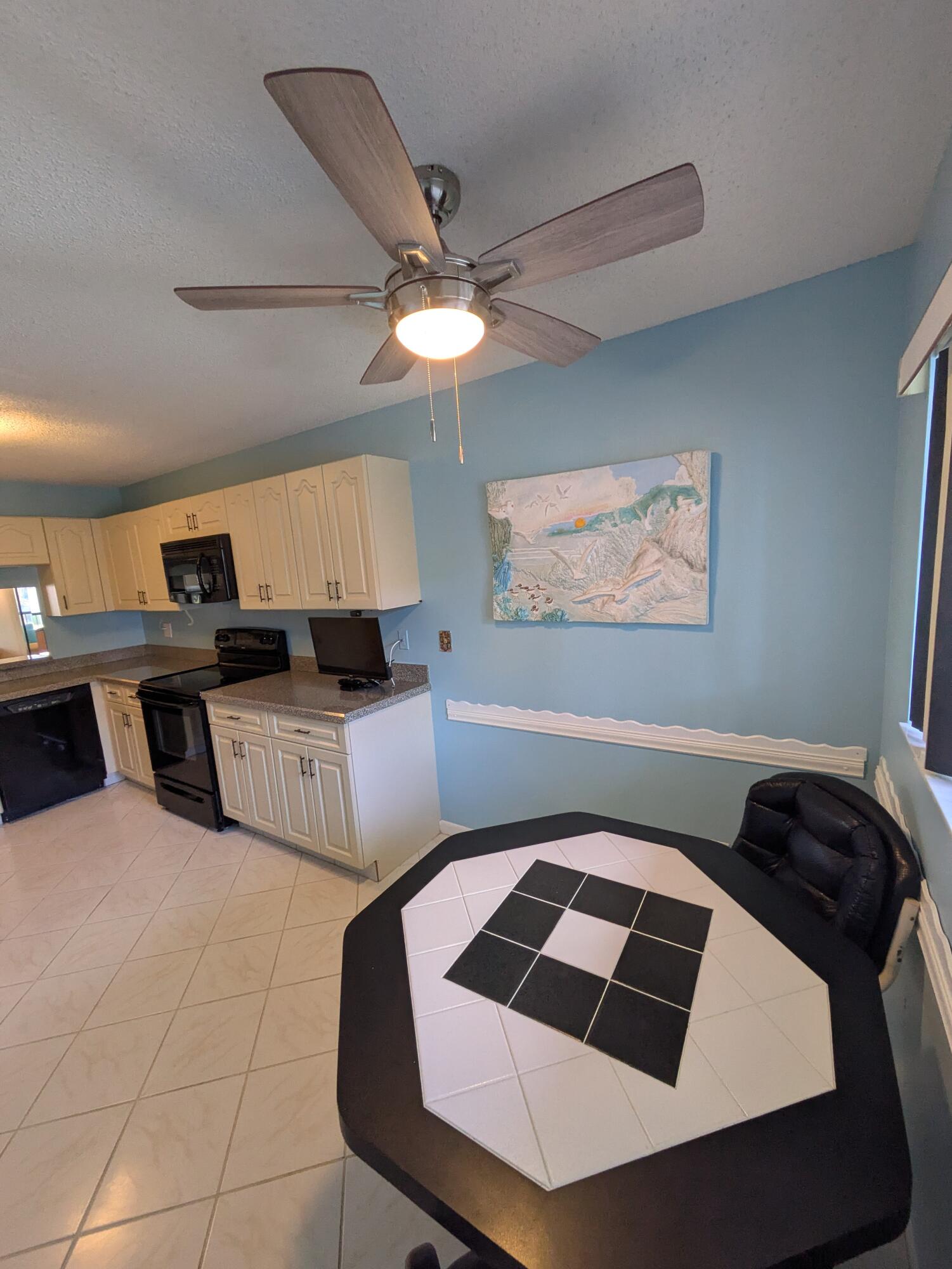 4725 Lucerne Lakes Boulevard E 206