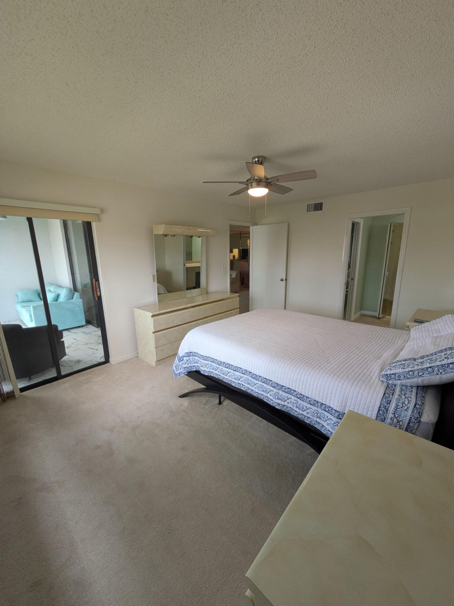 4725 Lucerne Lakes Boulevard E 206